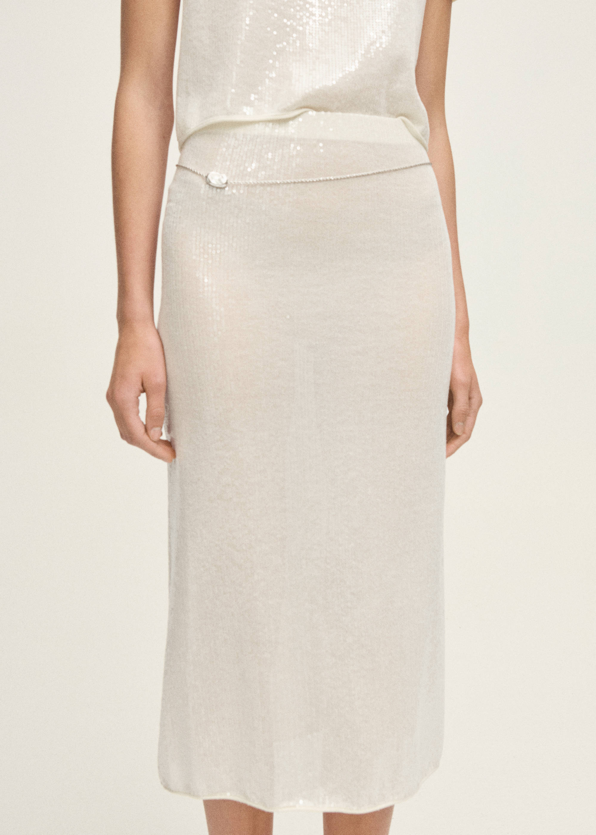 Knitted pencil skirt with sequins