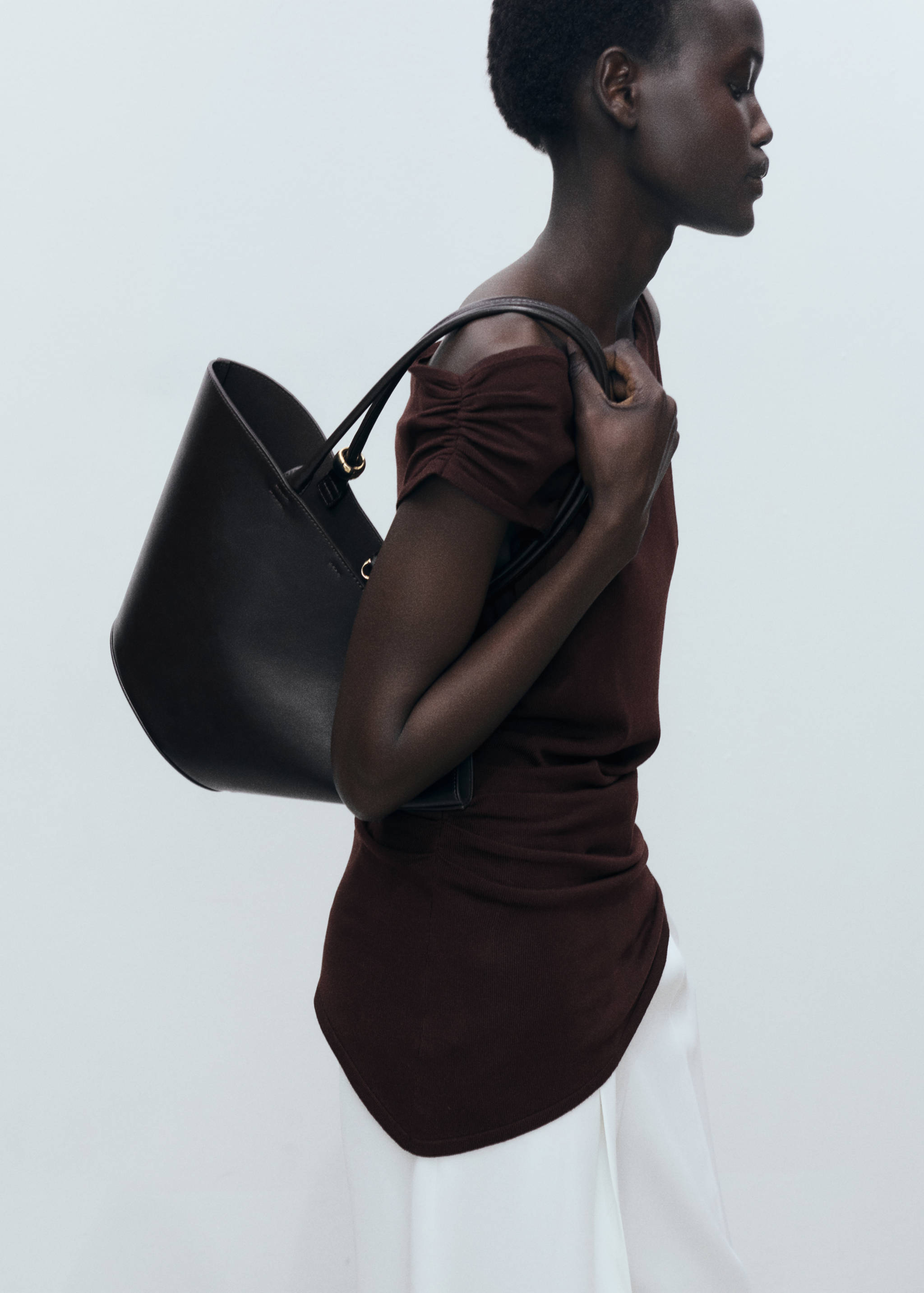 Haut asymétrique maille fine - Détail de l'article 6