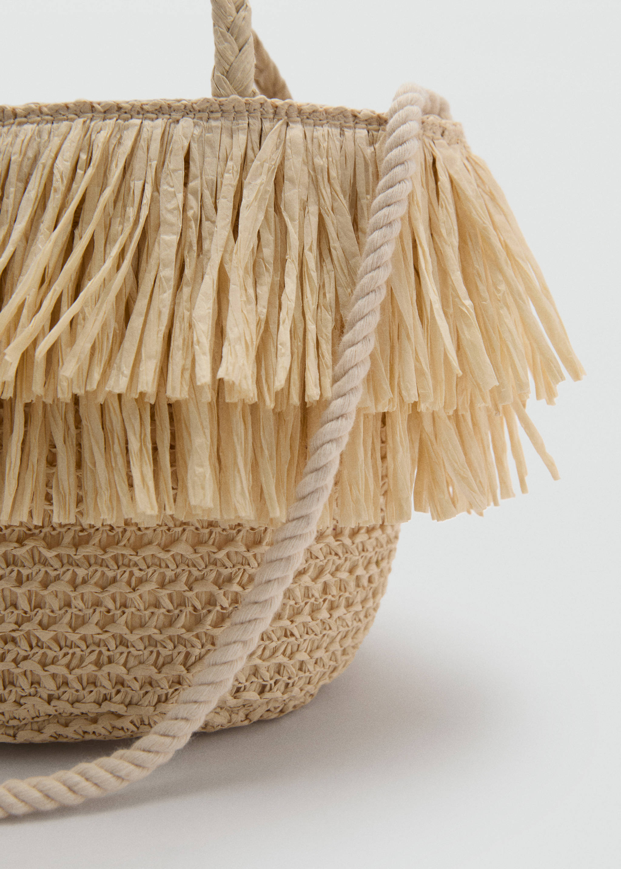 Fringed raffia bag - Details of the article 1