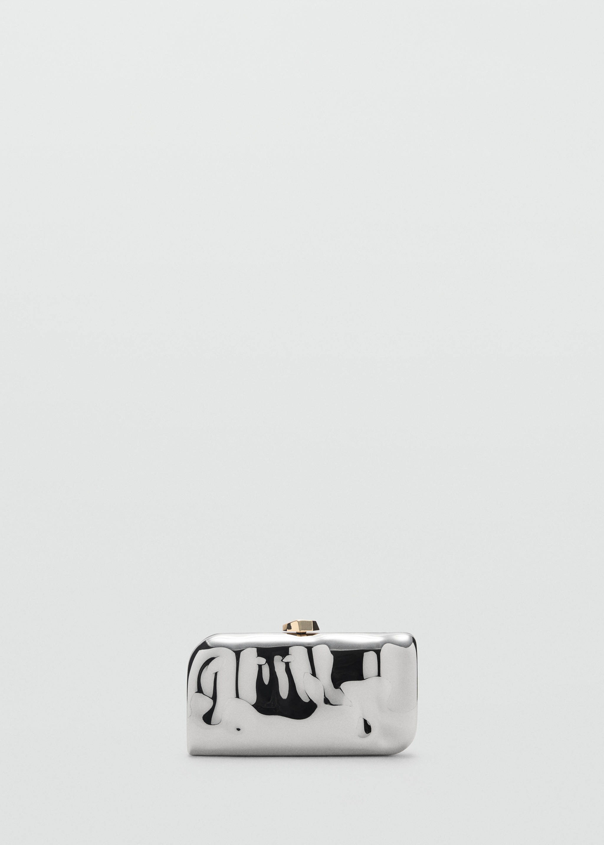 Chain clutch bag - Article without model