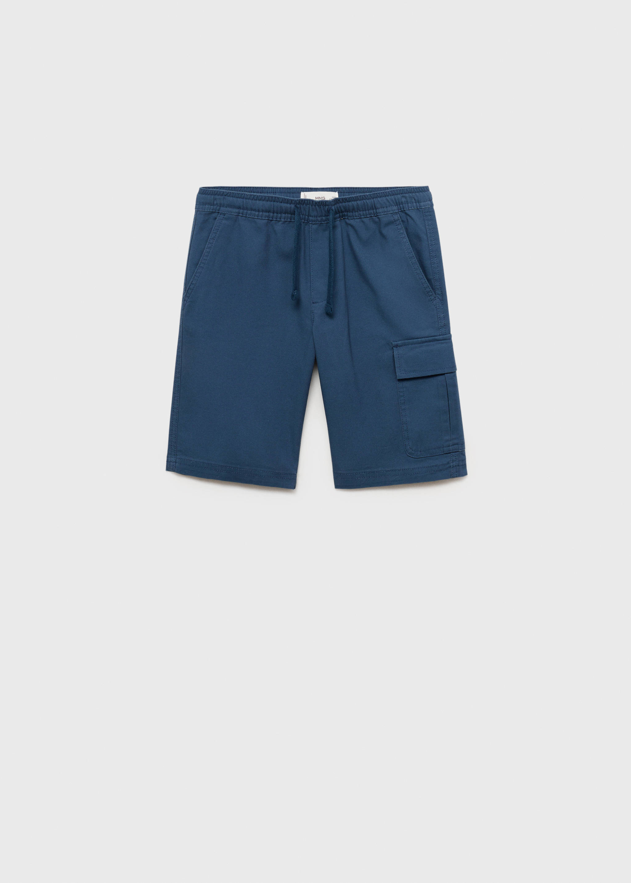 Cargo pockets Bermuda shorts - Article without model