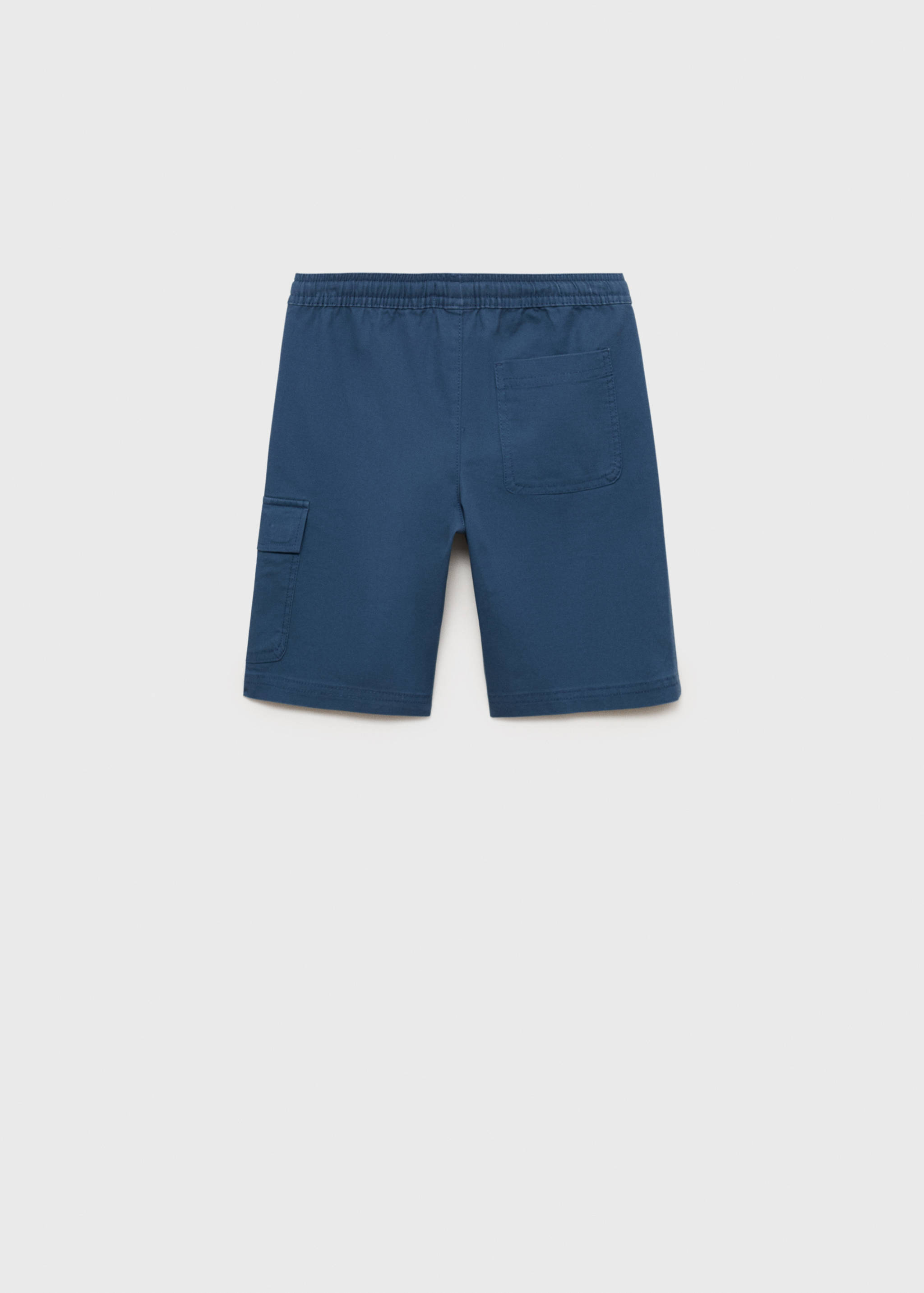 Cargo pockets Bermuda shorts - Reverse of the article