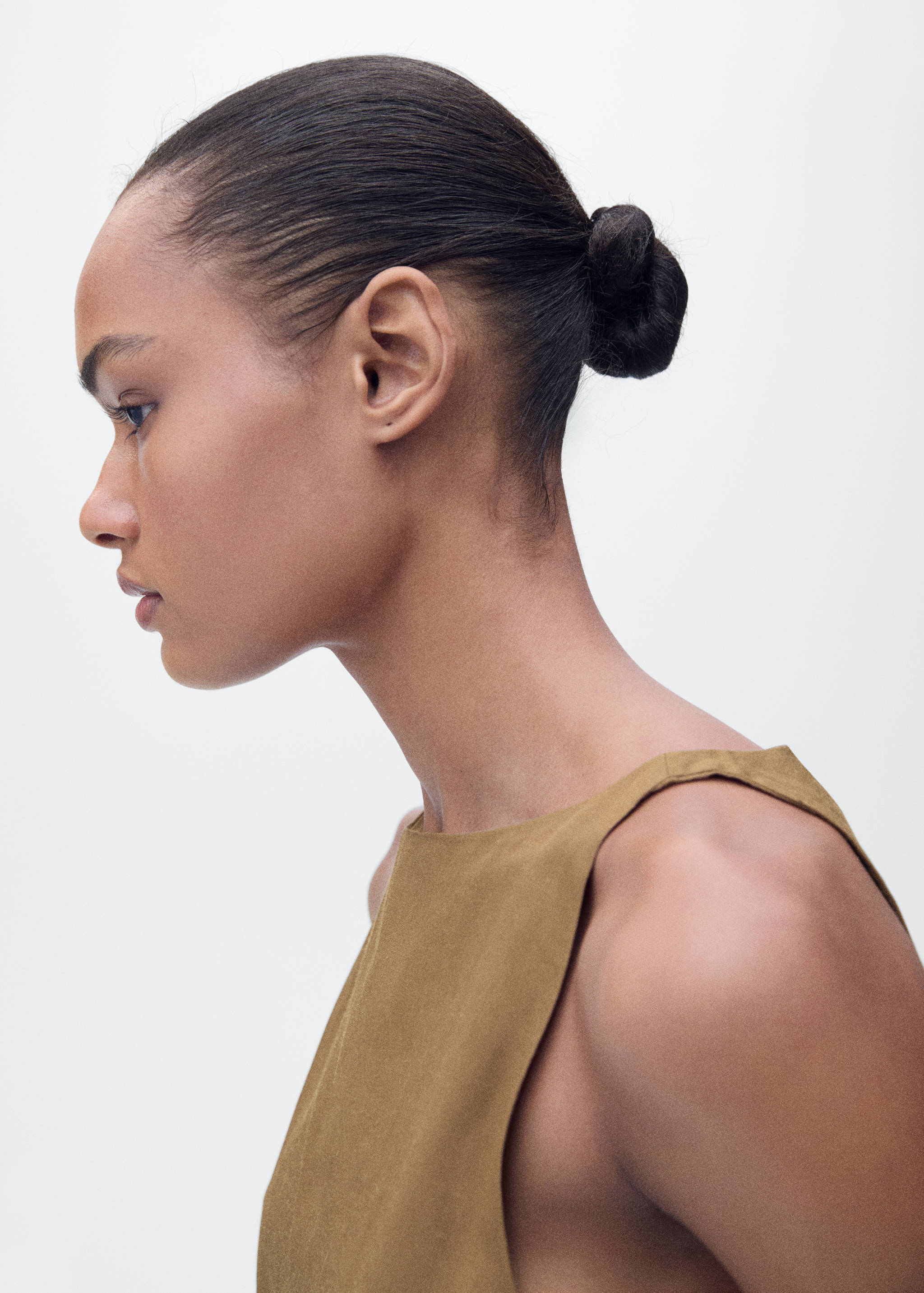 Linen-blend top with bow - Details of the article 1