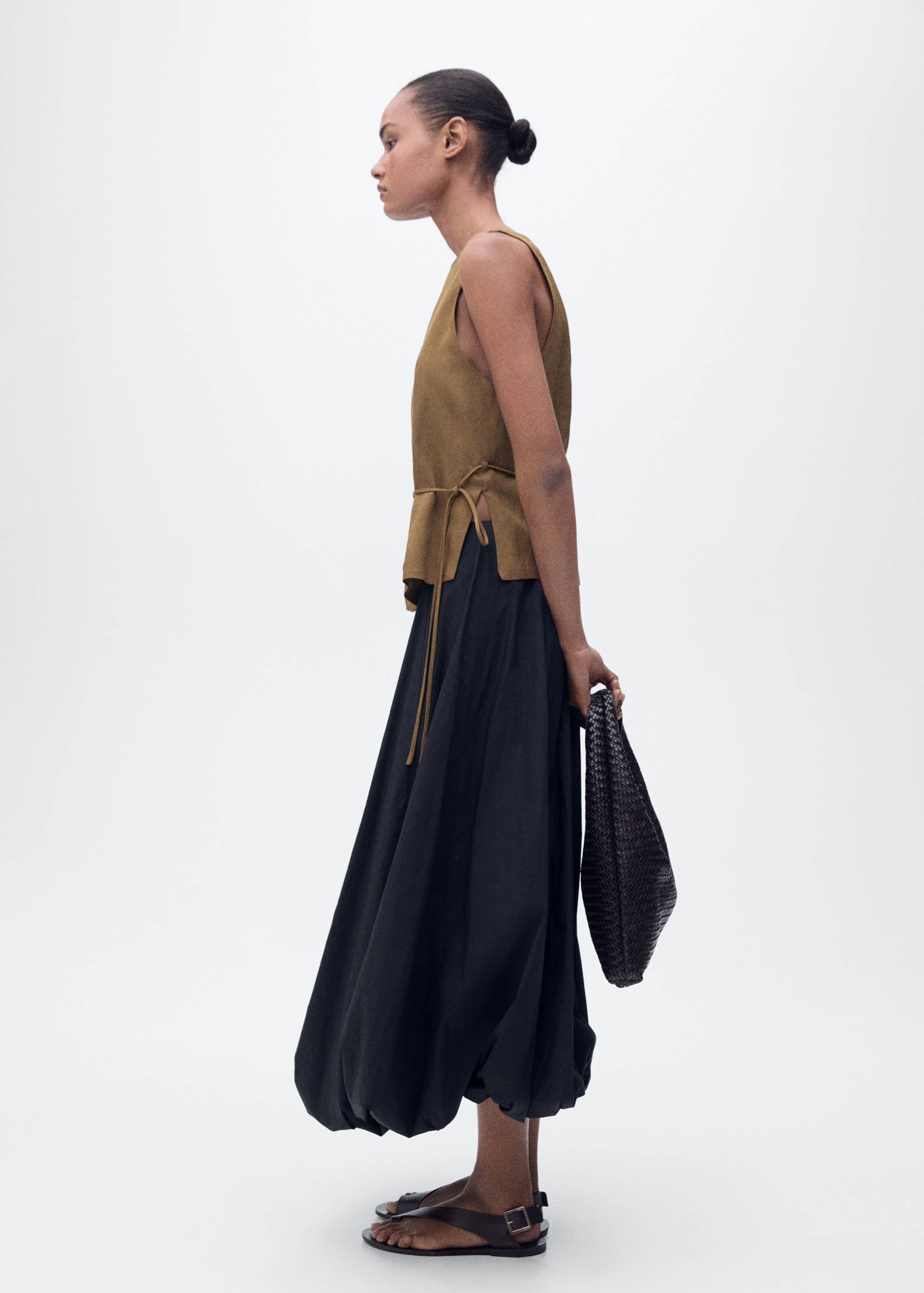 Linen-blend top with bow - Details of the article 2