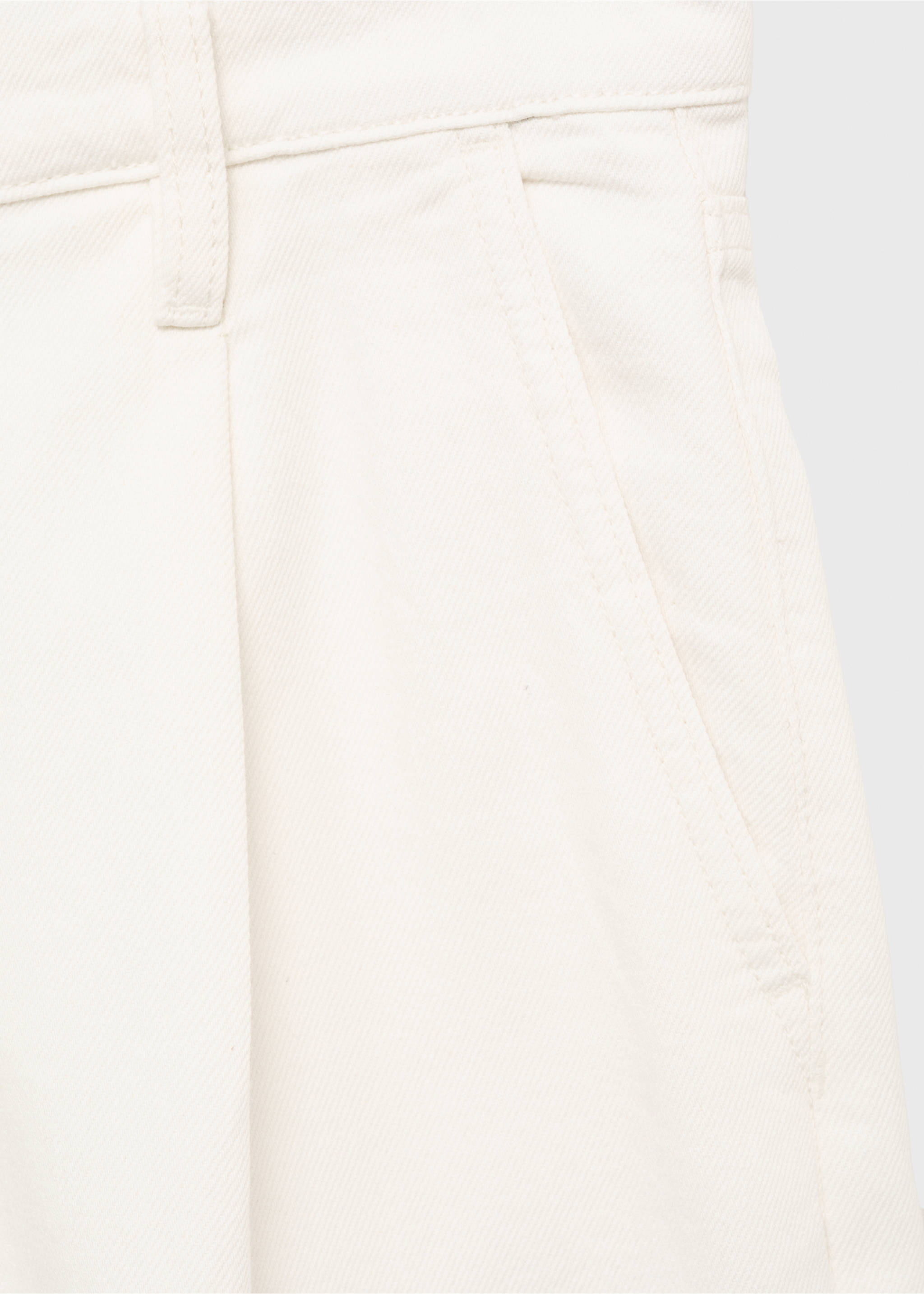 Mid-rise denim bermuda shorts with pleats - Details of the article 0, Off White. Ref: 87057706-00.