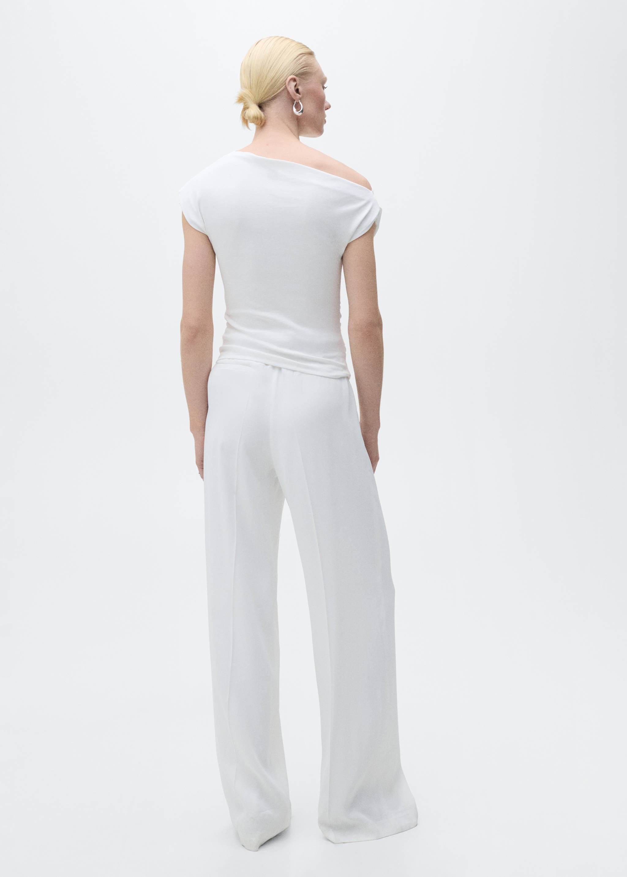 Too assimétrico e drapeado - Verso do artigo