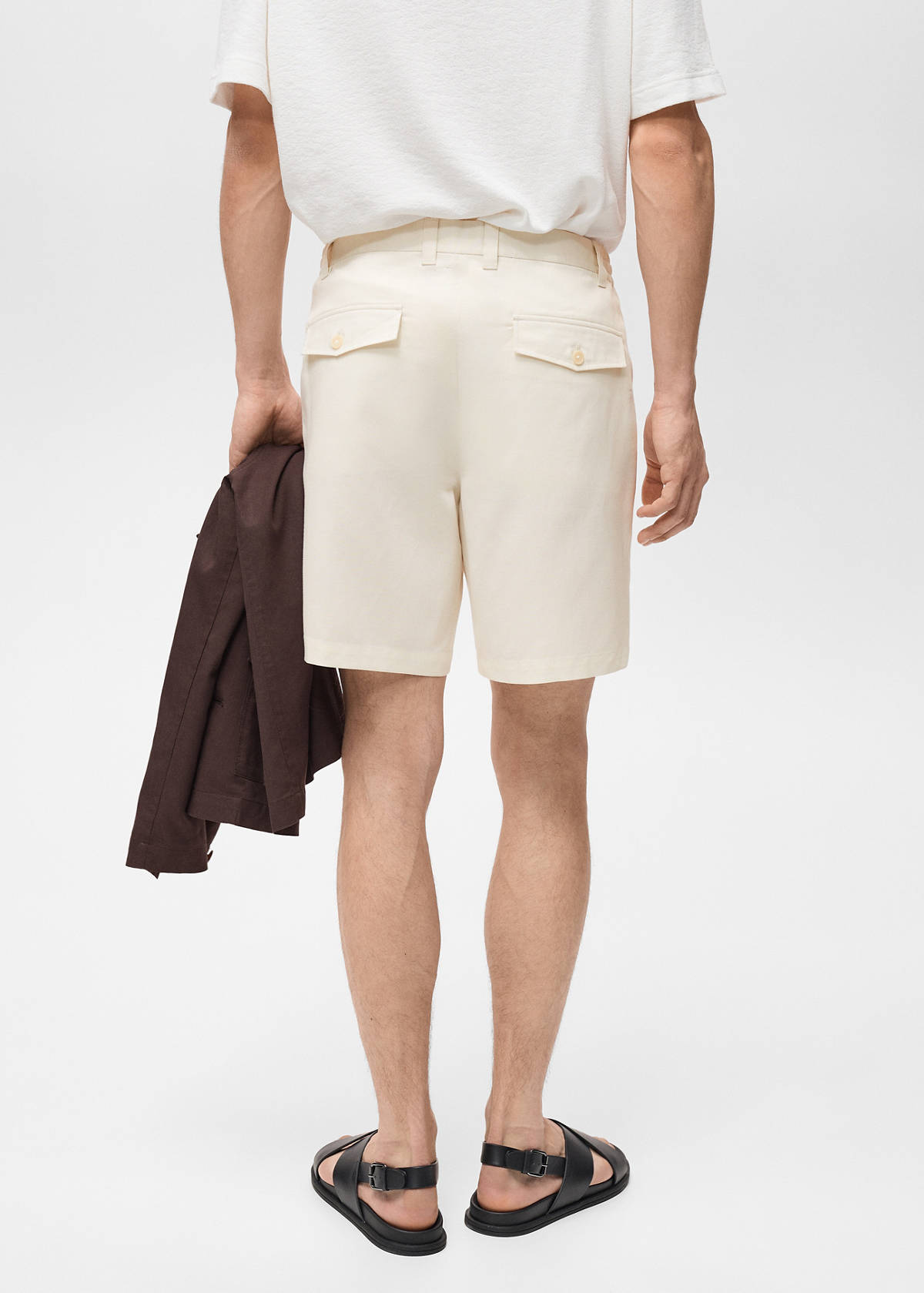 Straight fluid bermuda shorts — Ecru