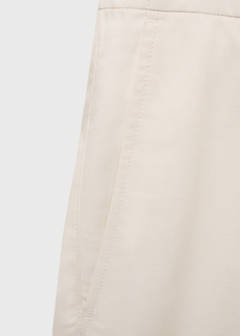 Straight fluid bermuda shorts — Ecru 9