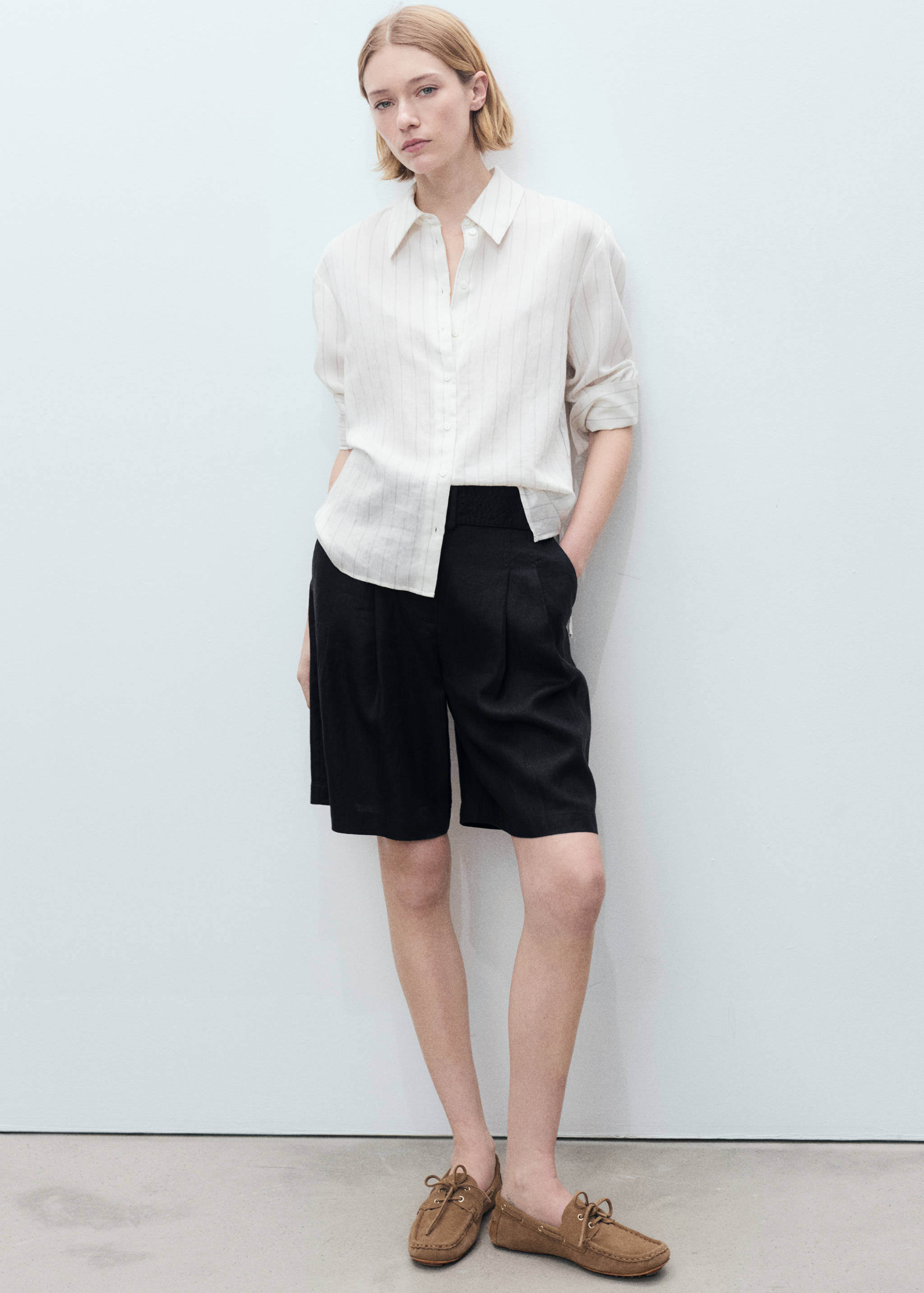 Belt linen-blend Bermuda shorts - General plane