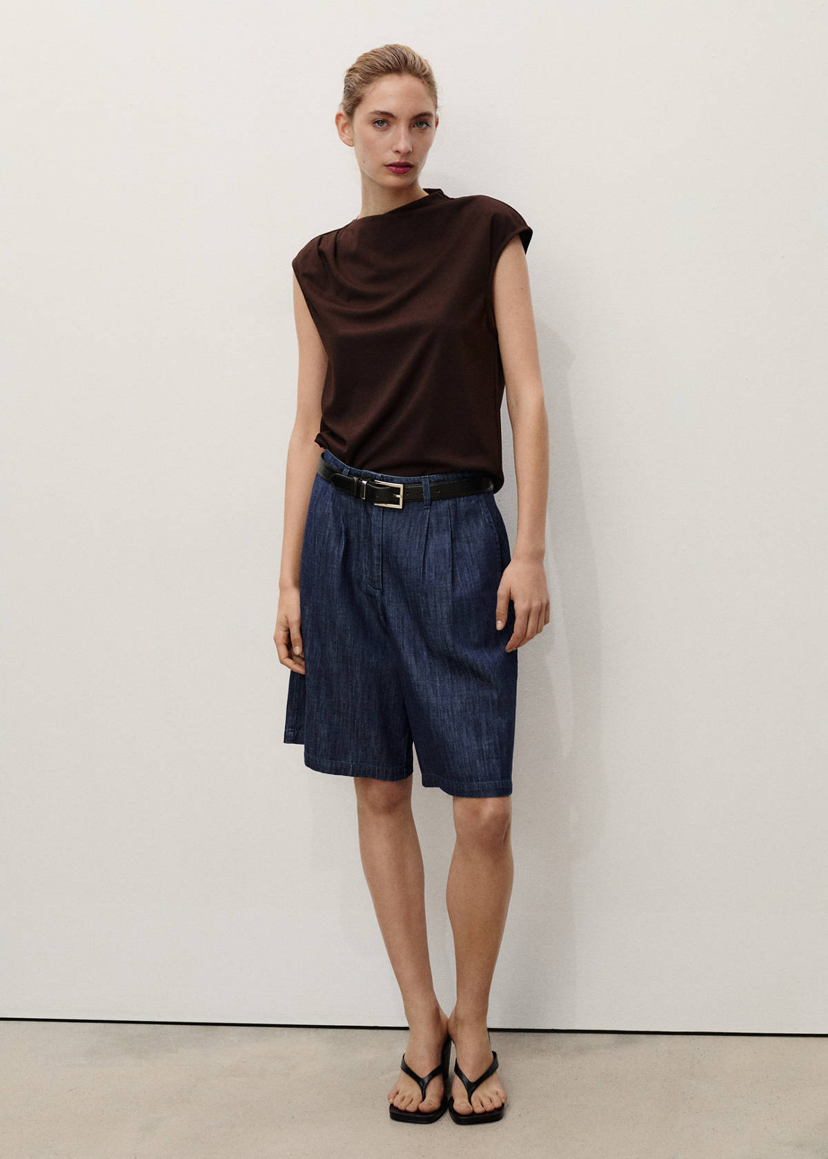 Straight-fit rinse-wash denim bermuda shorts — Open Blue