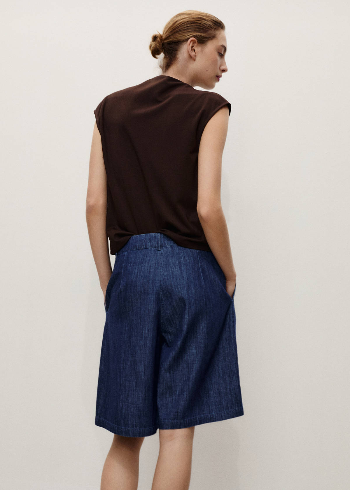 Straight-fit rinse-wash denim bermuda shorts — Open Blue