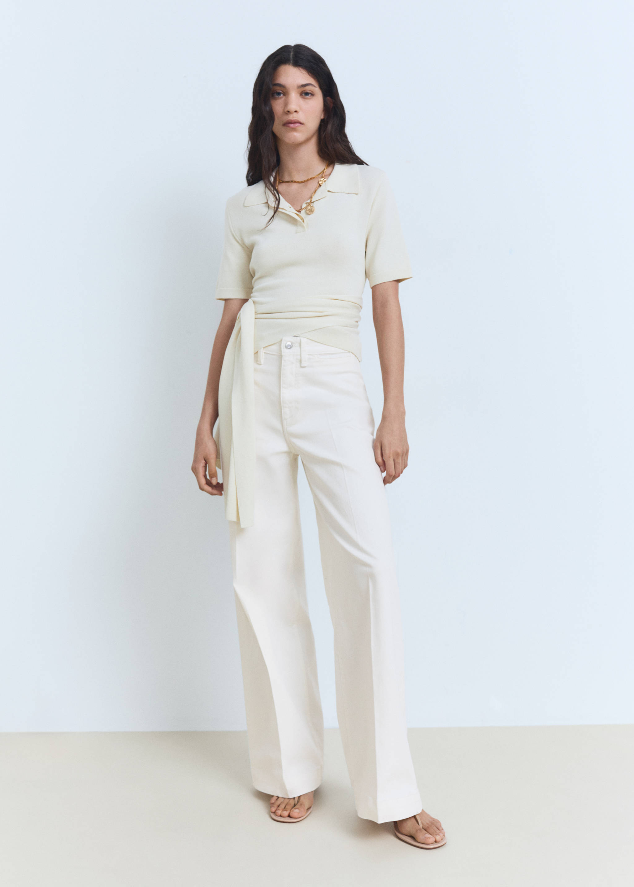 Jeans med hög midja och breda ben - Allmän bild