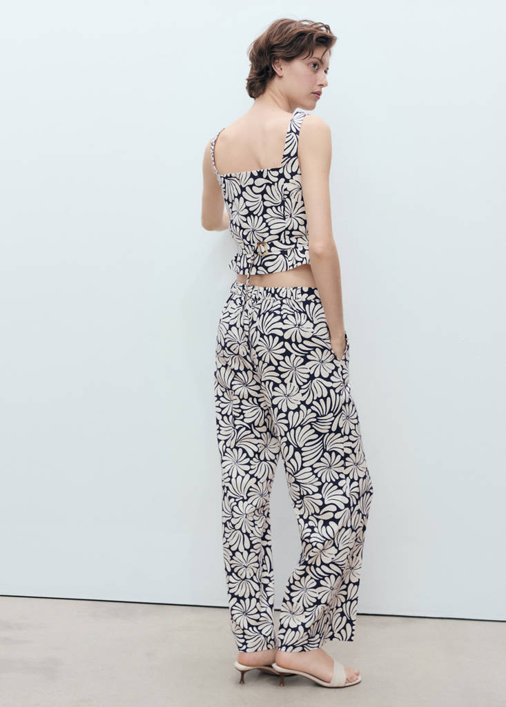 Floral linen trousers — Ecru