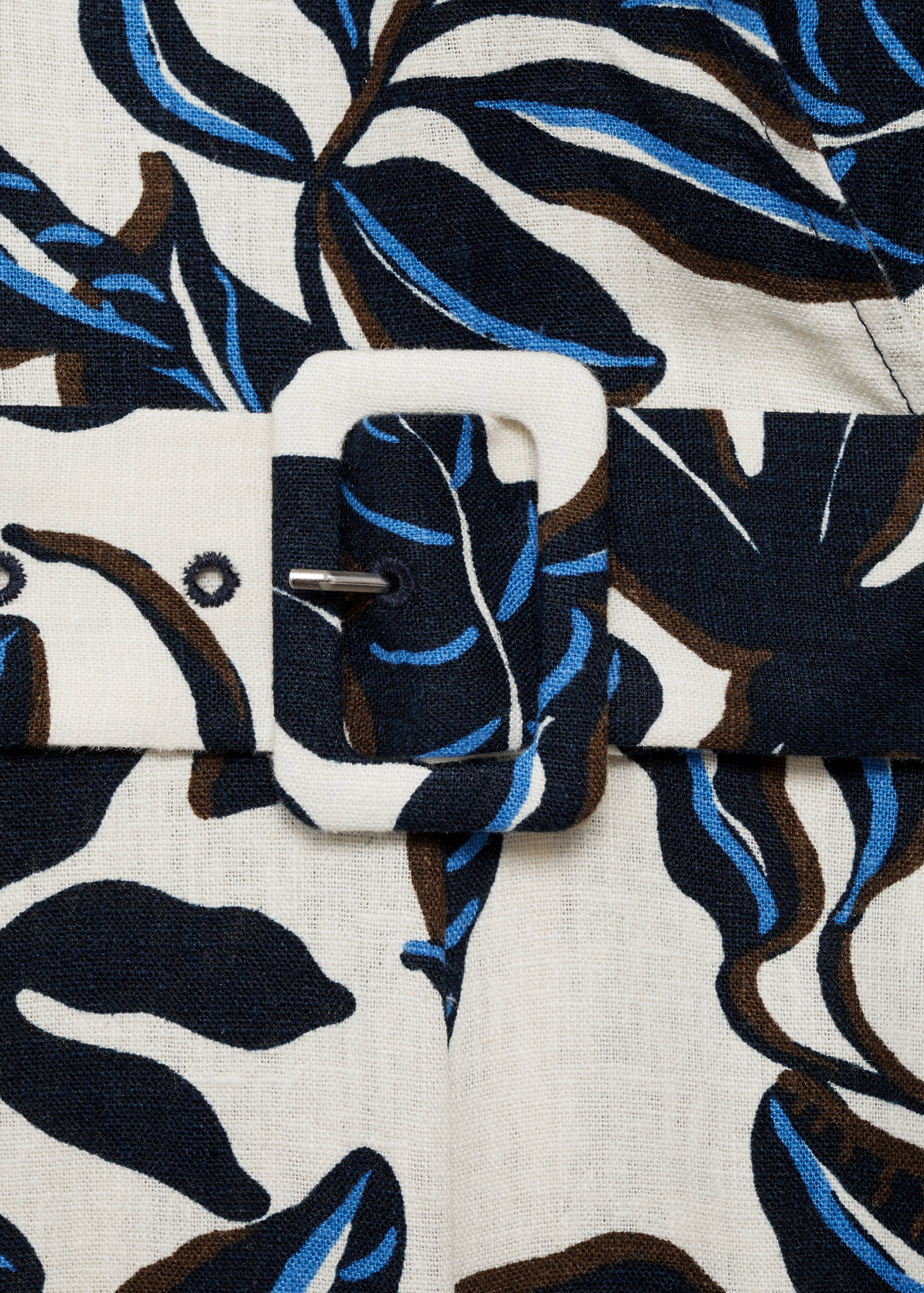 Printed linen jumpsuit with belt - Details of the article 0