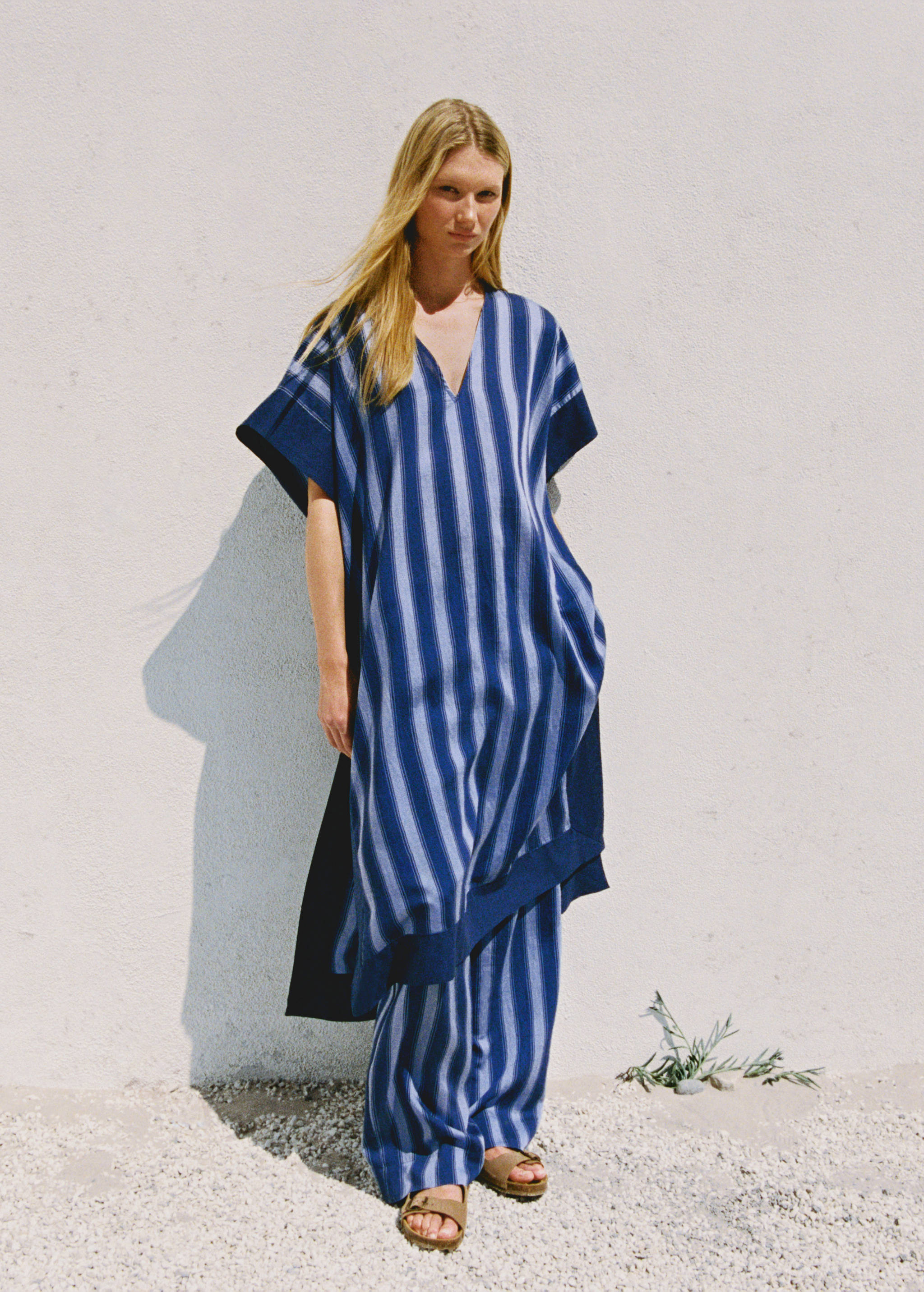 Lyocell two-tone caftan with woven stripe - Details of the article 7