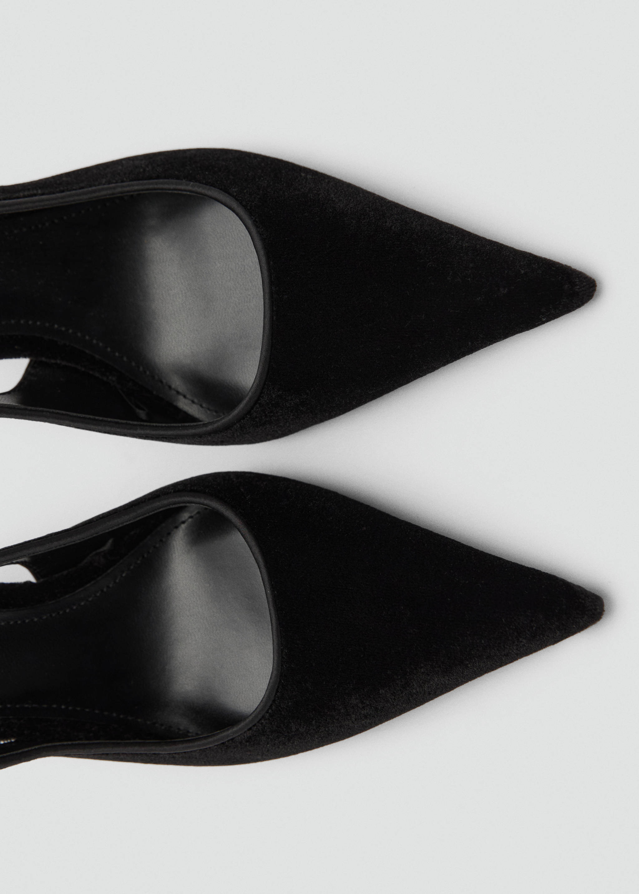 Velvet heeled shoes - Details of the article 2