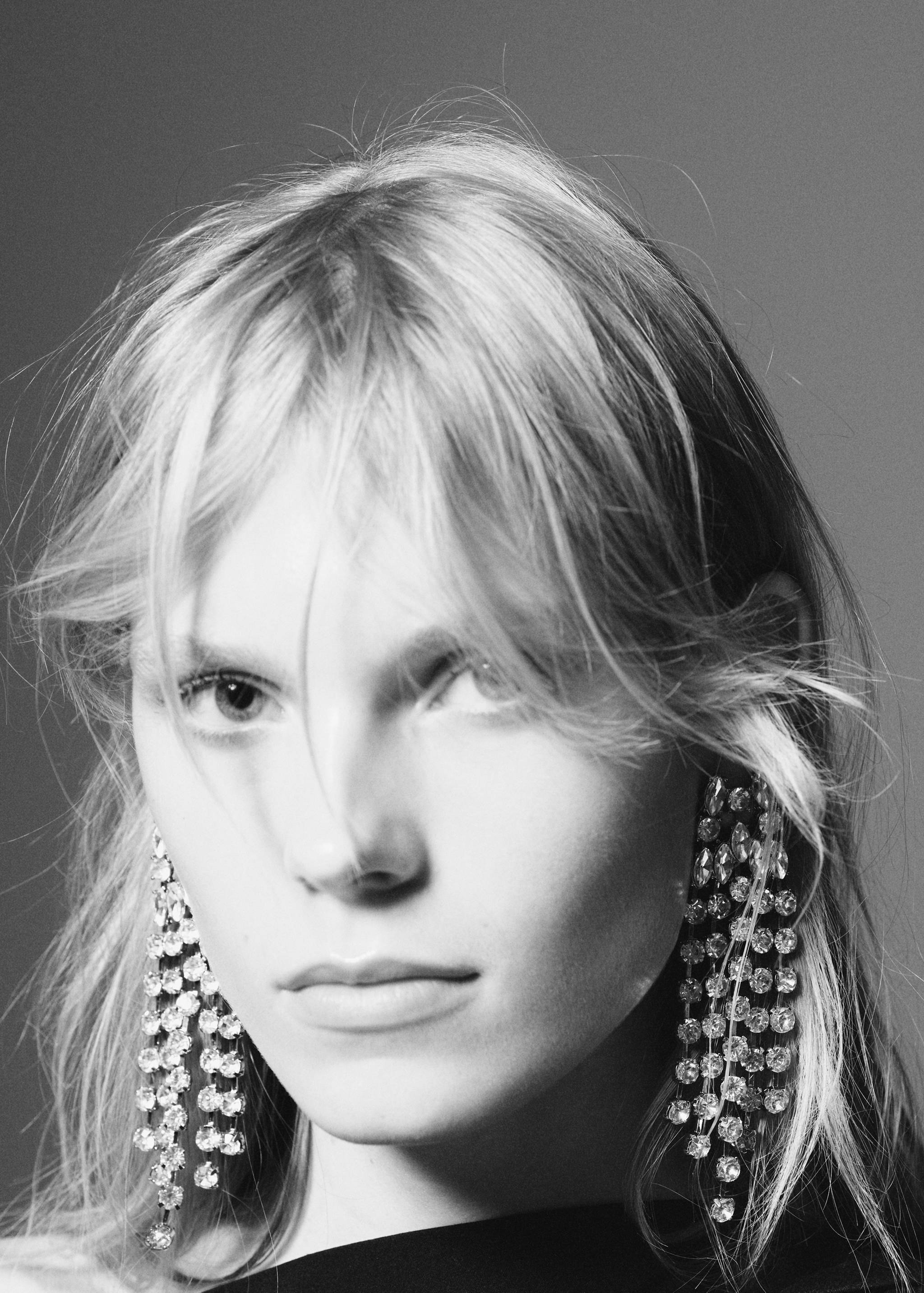 Cascade earrings with faceted crystals - Details of the article 9