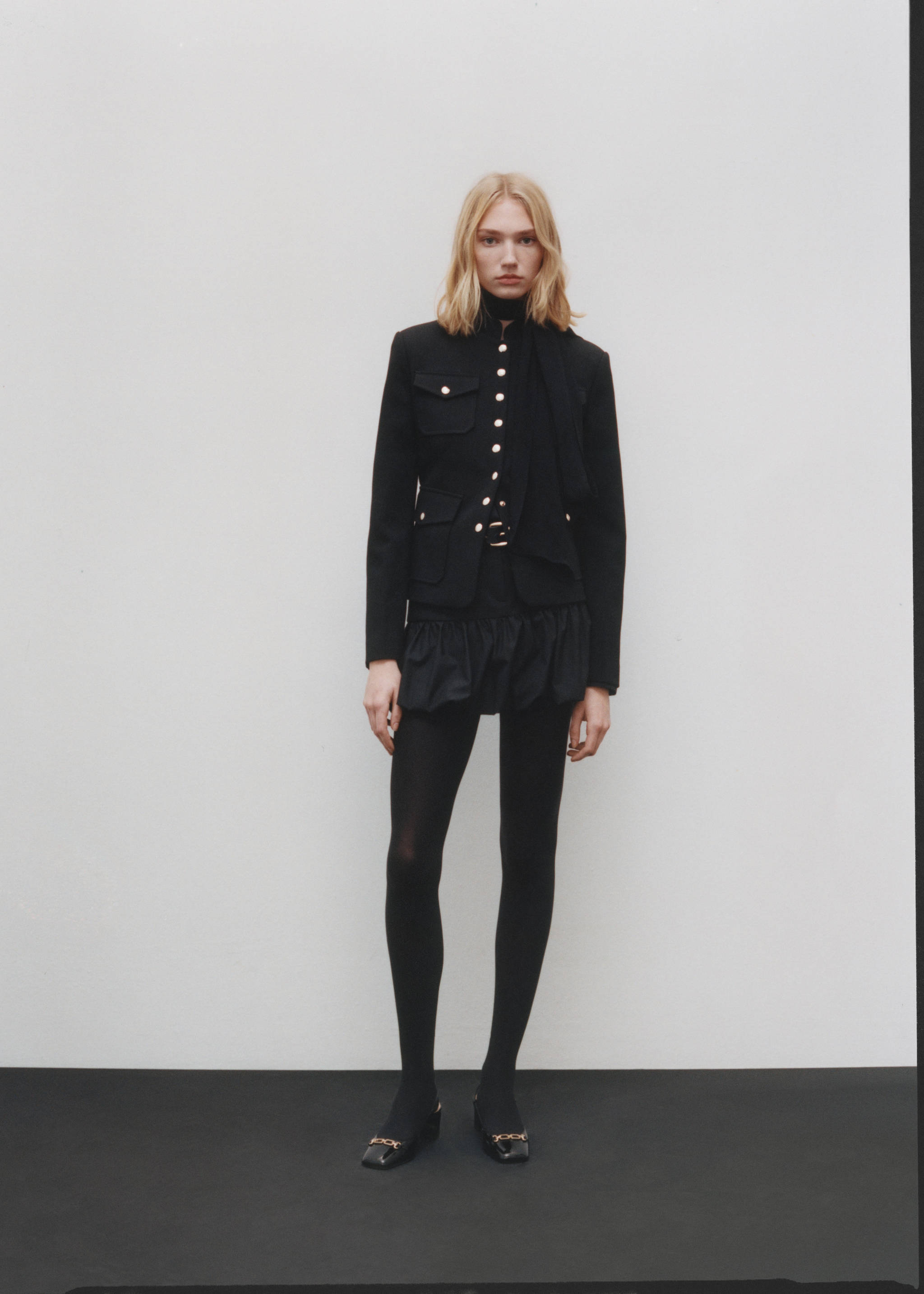 Chaqueta bolsillos detalle botones - Detalle del artículo 6