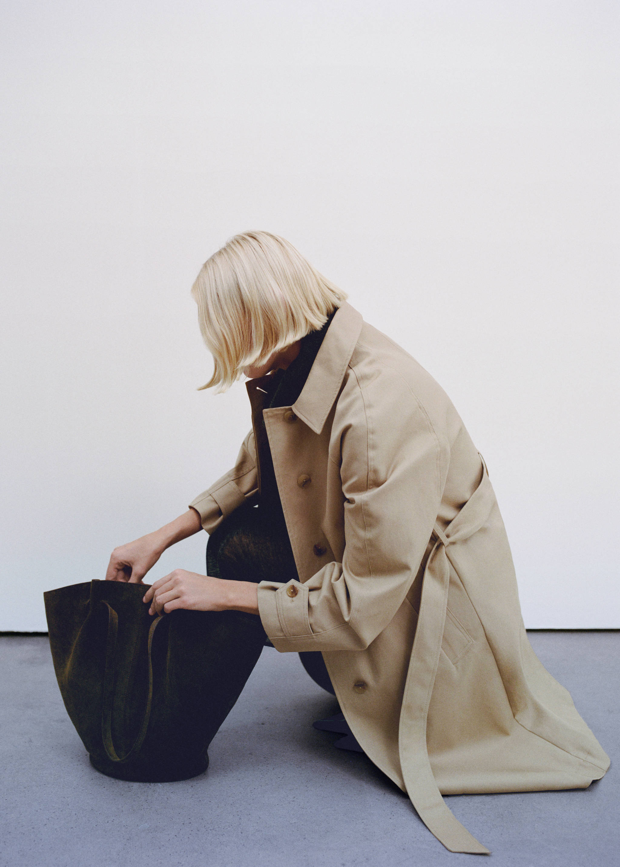 Suede leather shopper bag - Details of the article 9