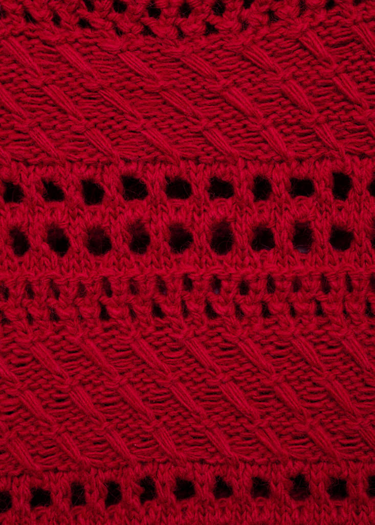 Openwork knit sweater — Red