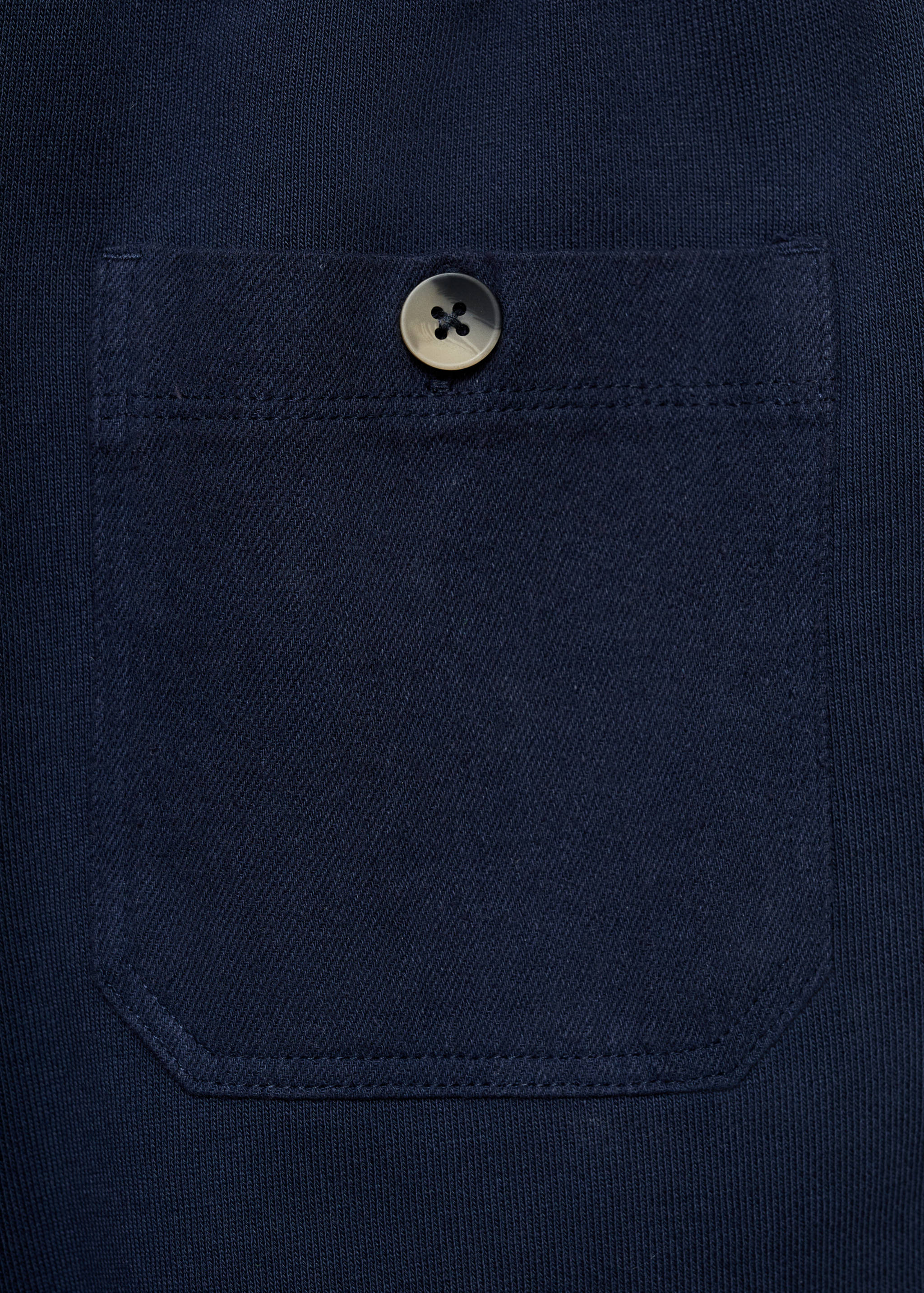 Drawstring Bermuda shorts - Details of the article 0