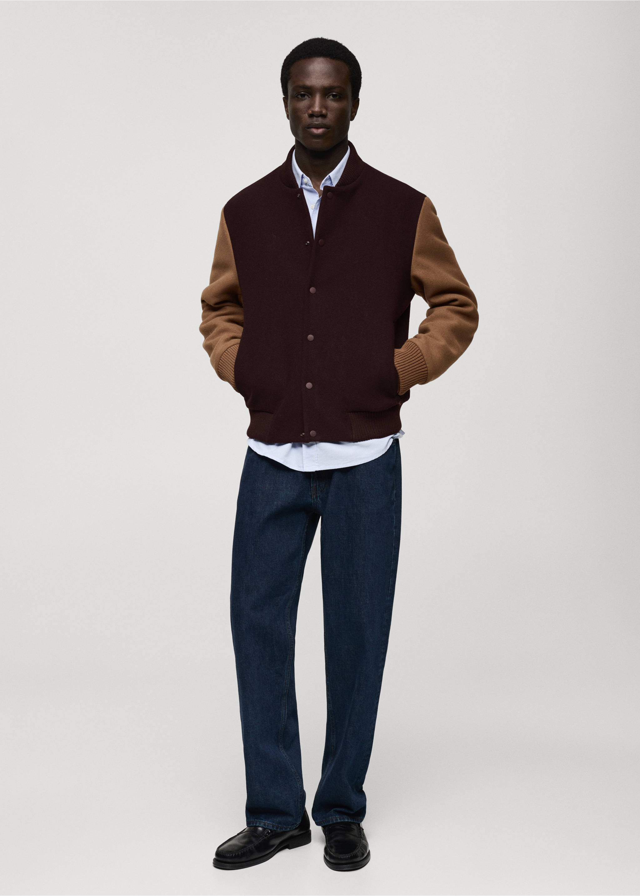 İki tonlu bomber ceket - Genel plan, Bordo. Ref: 87060574-00.