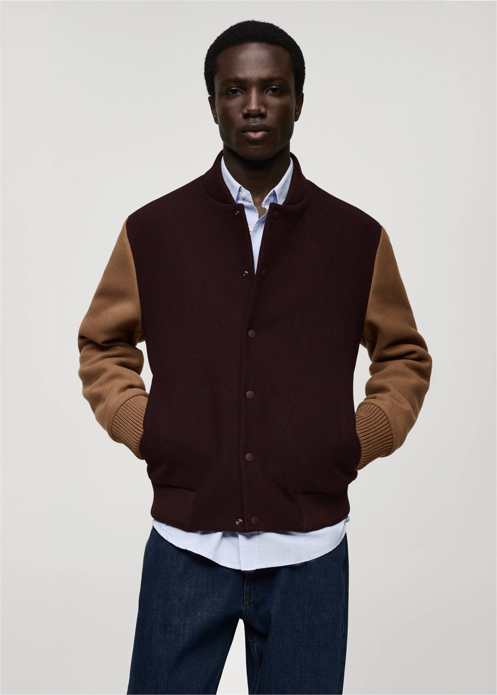 İki tonlu bomber ceket - Orta plan, Bordo. Ref: 87060574-00.