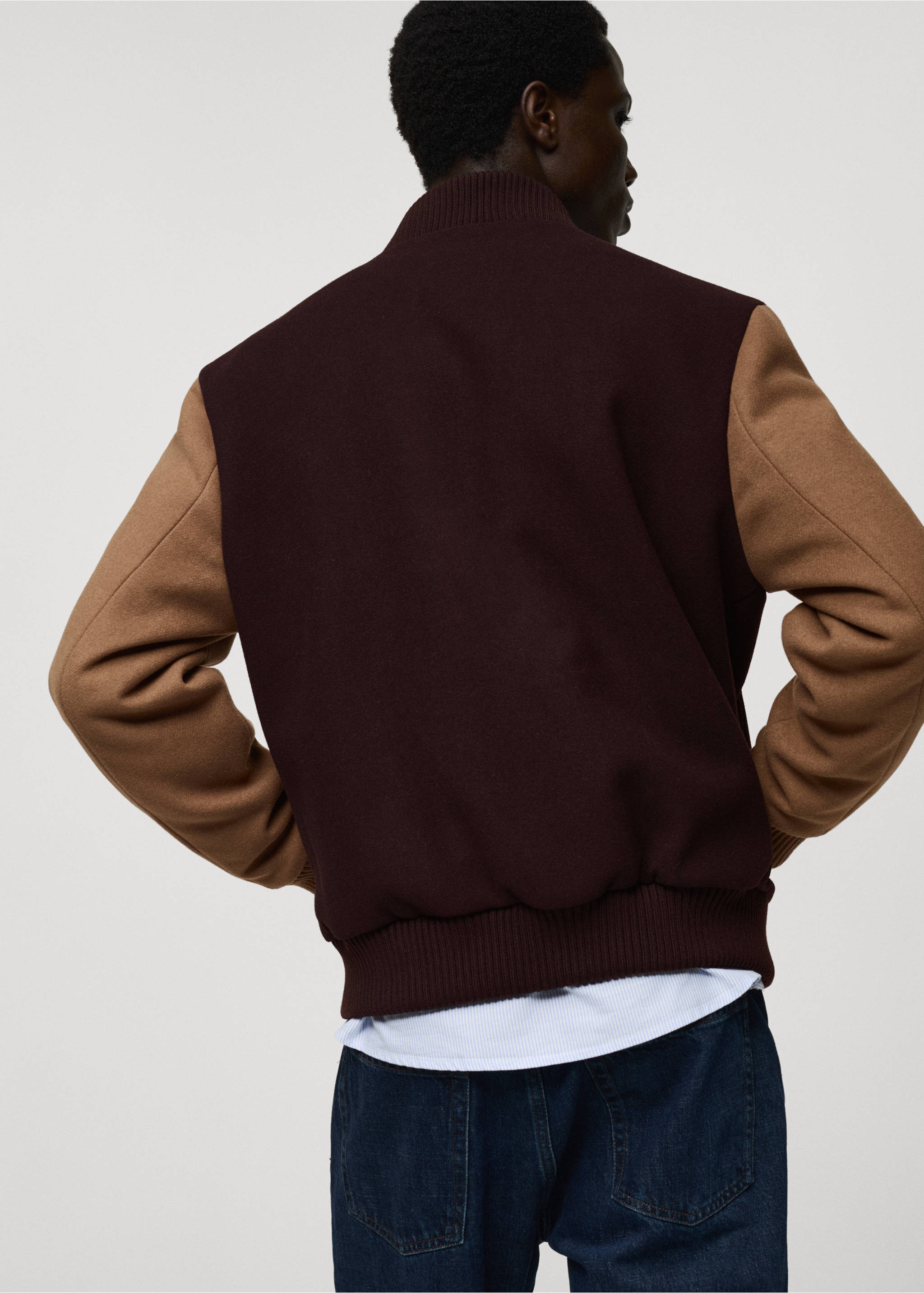 İki tonlu bomber ceket - Ürünün arkası, Bordo. Ref: 87060574-00.
