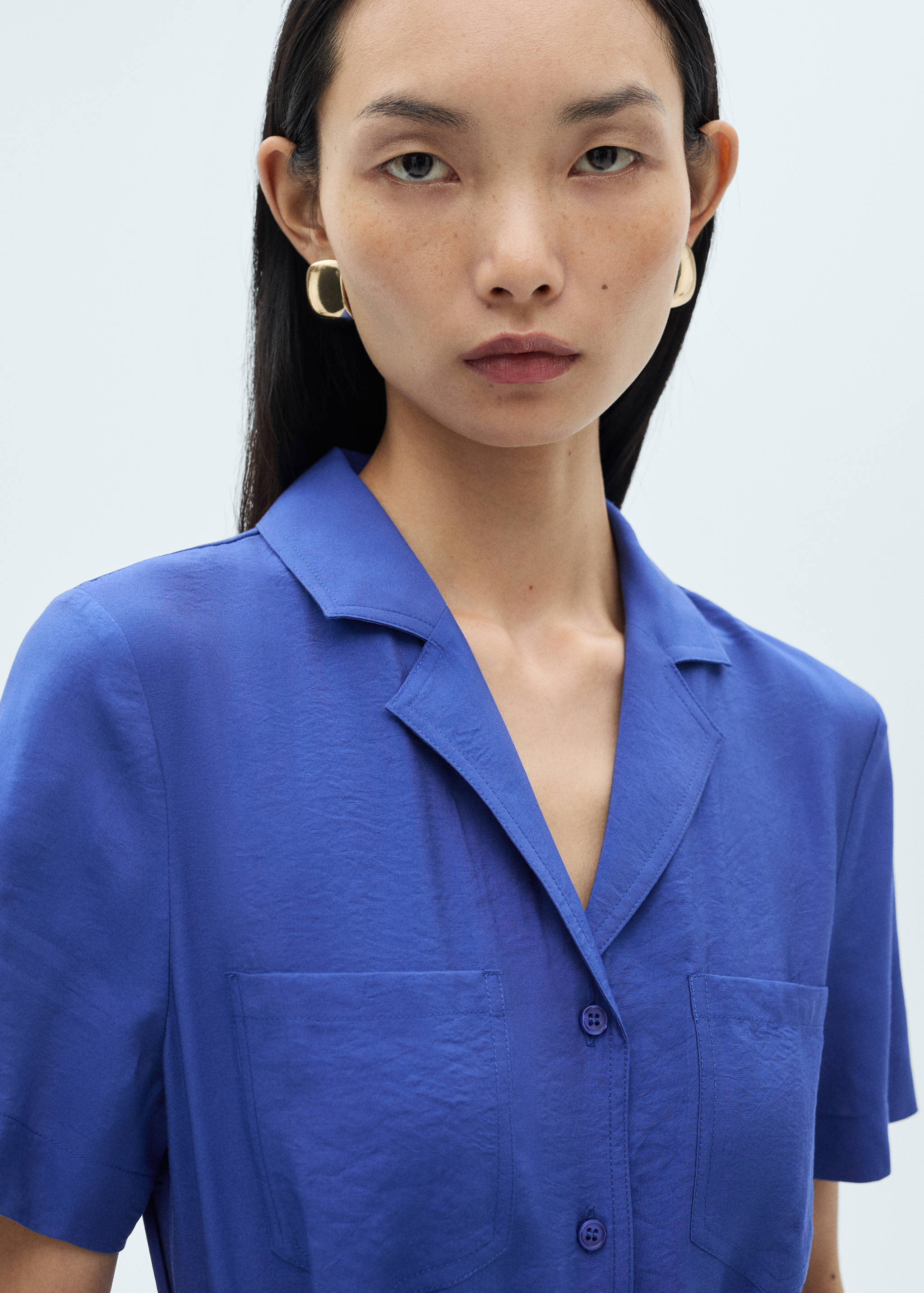 Pockets shirt dress - Details of the article 1