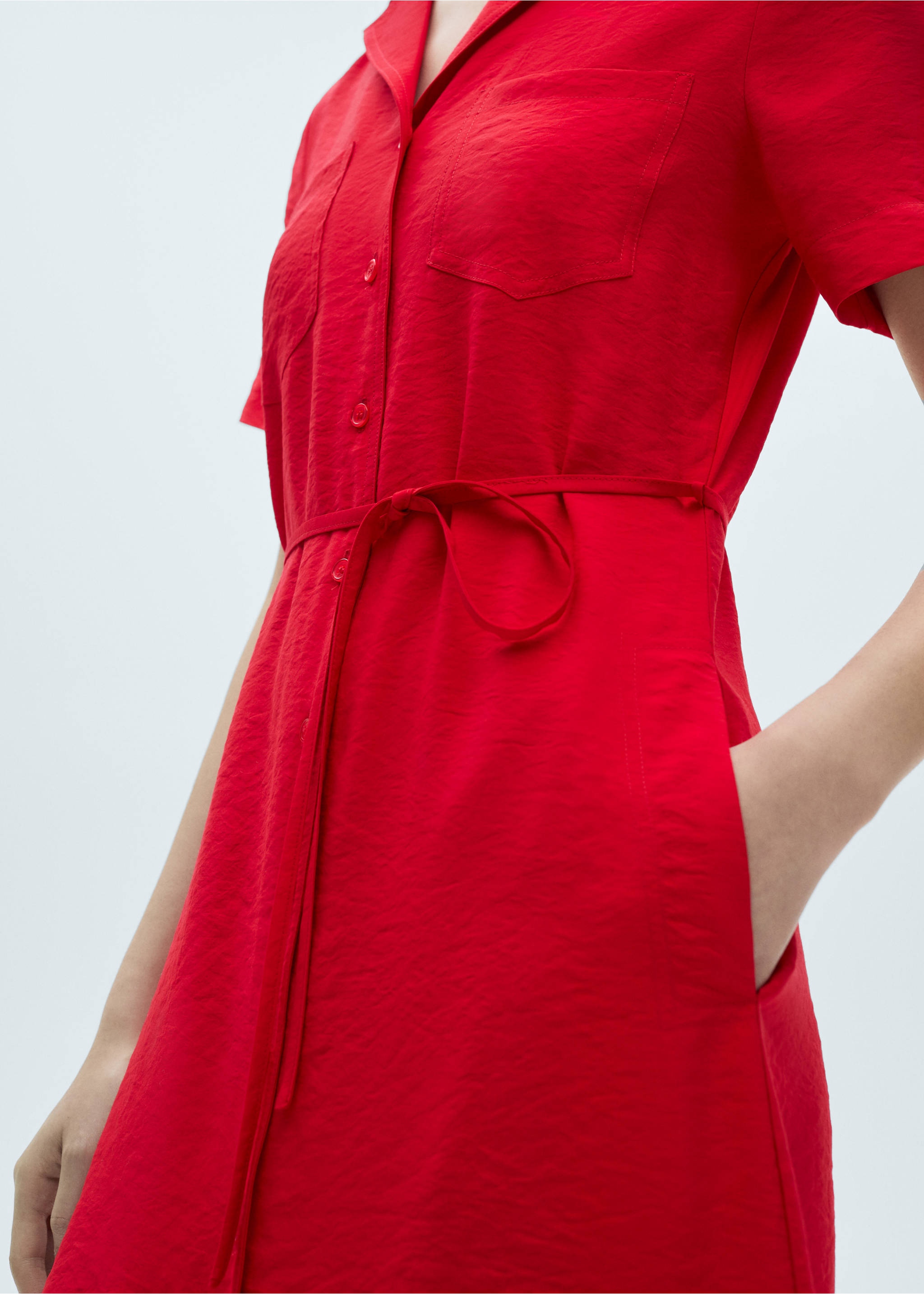 Pockets shirt dress - Details of the article 3, Red. Ref: 87060577-00.