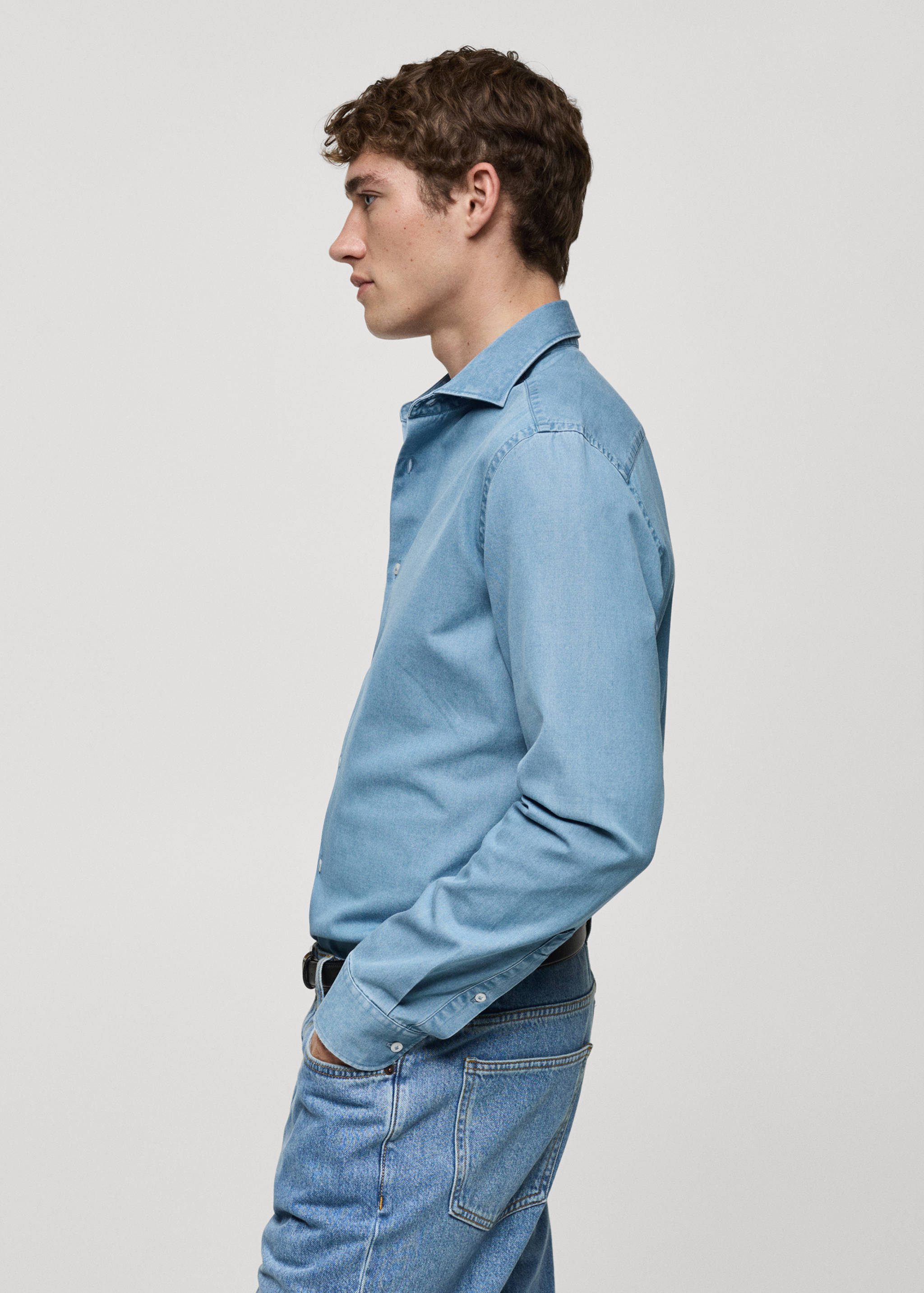 100% cotton chambray shirt - Details of the article 2