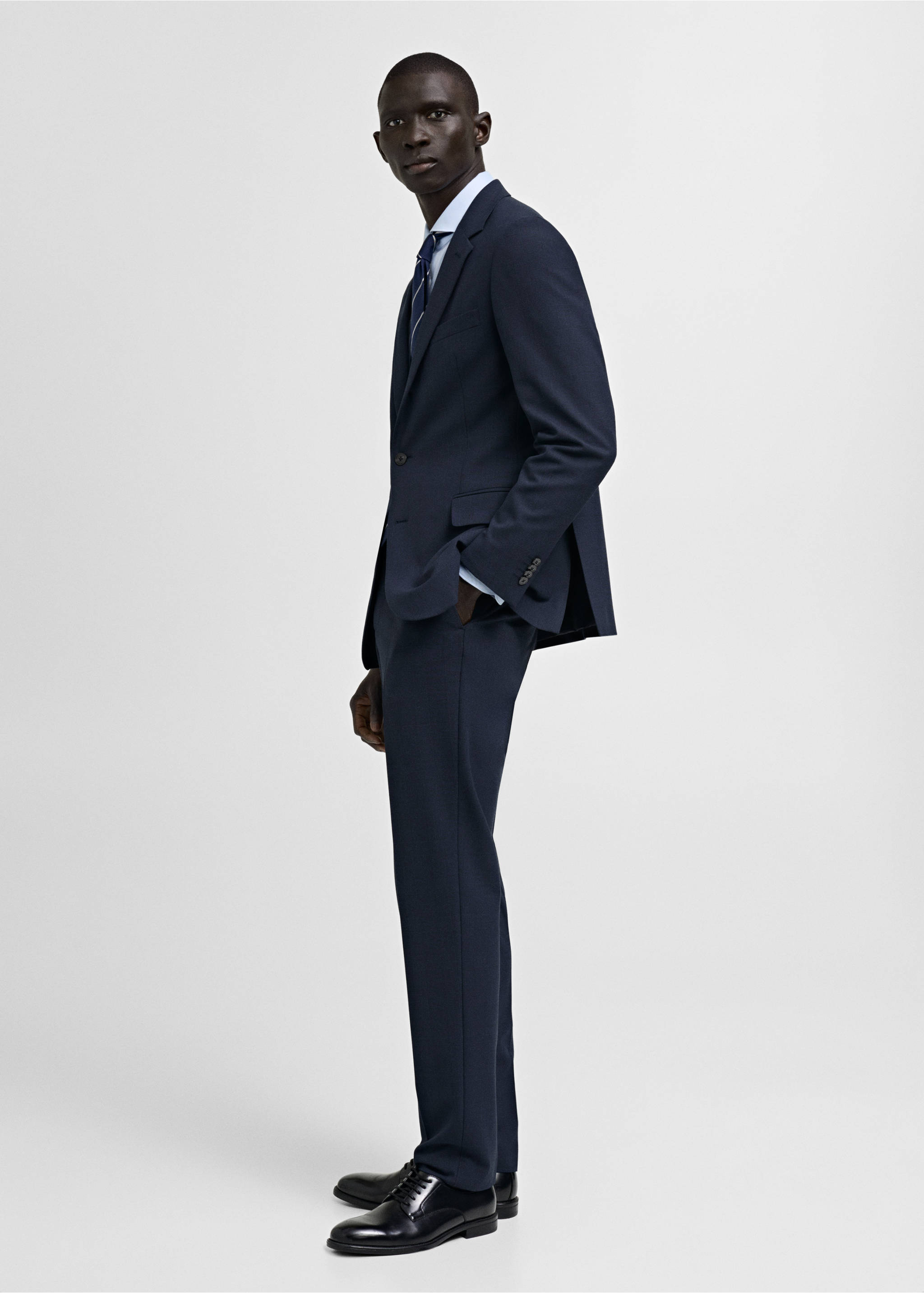 Milan slim fit kumaş pantolon - Ürün detayı 2, Lacivert. Ref: 87060602-00.