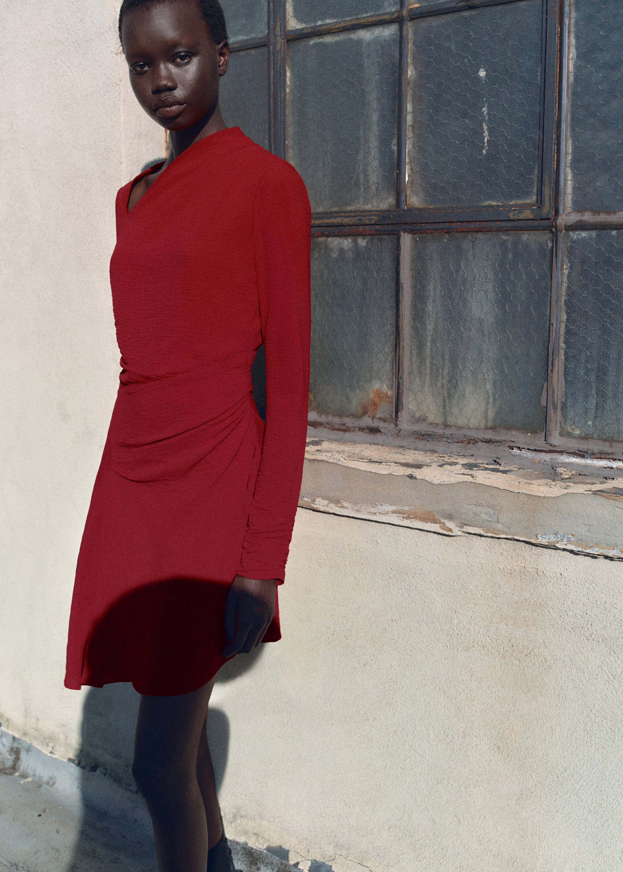 Vestido asimétrico drapeado - Detalle del artículo 1