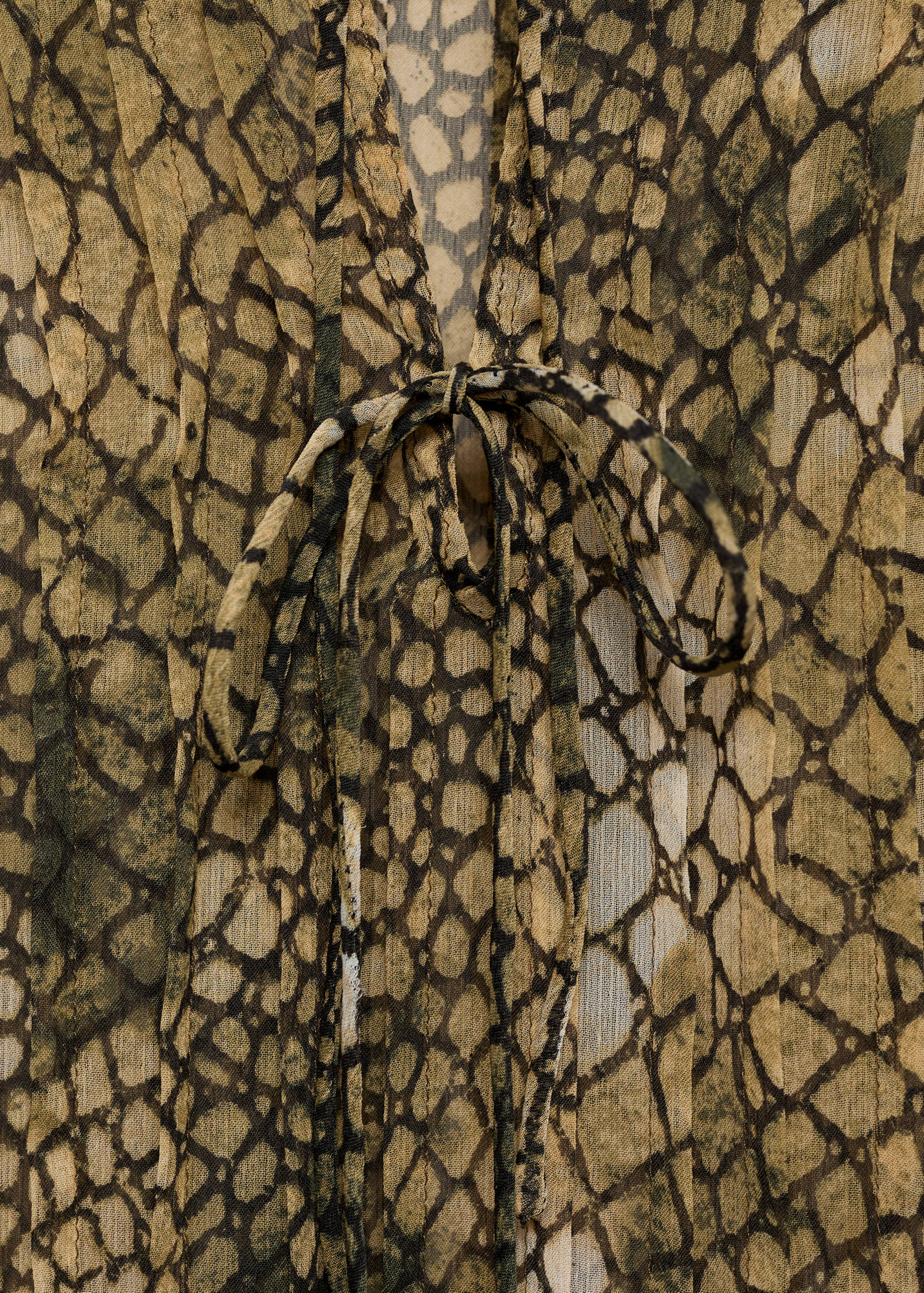 Puffed-sleeve printed shirt - Details of the article 8