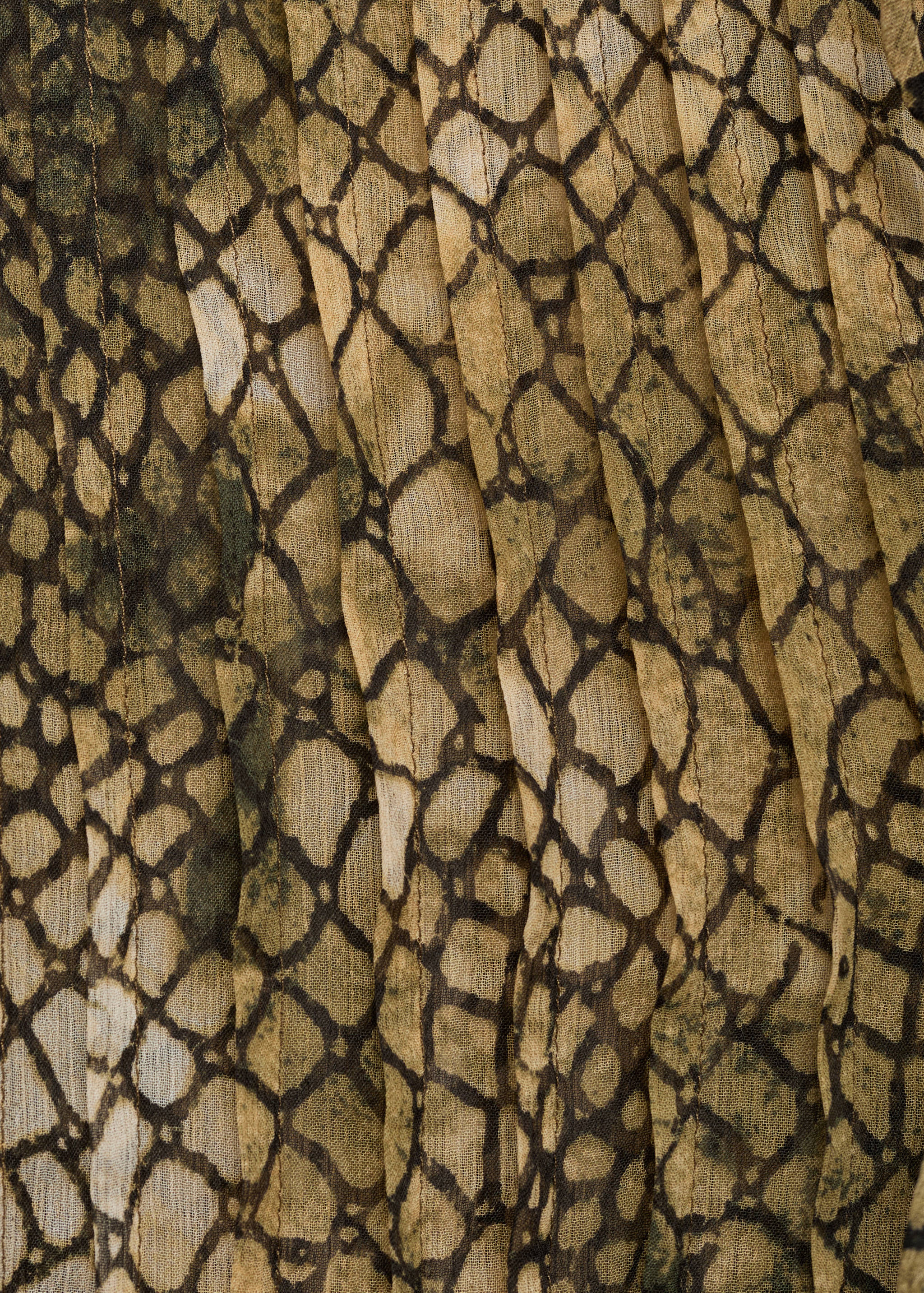 Puffed-sleeve printed shirt - Details of the article 0