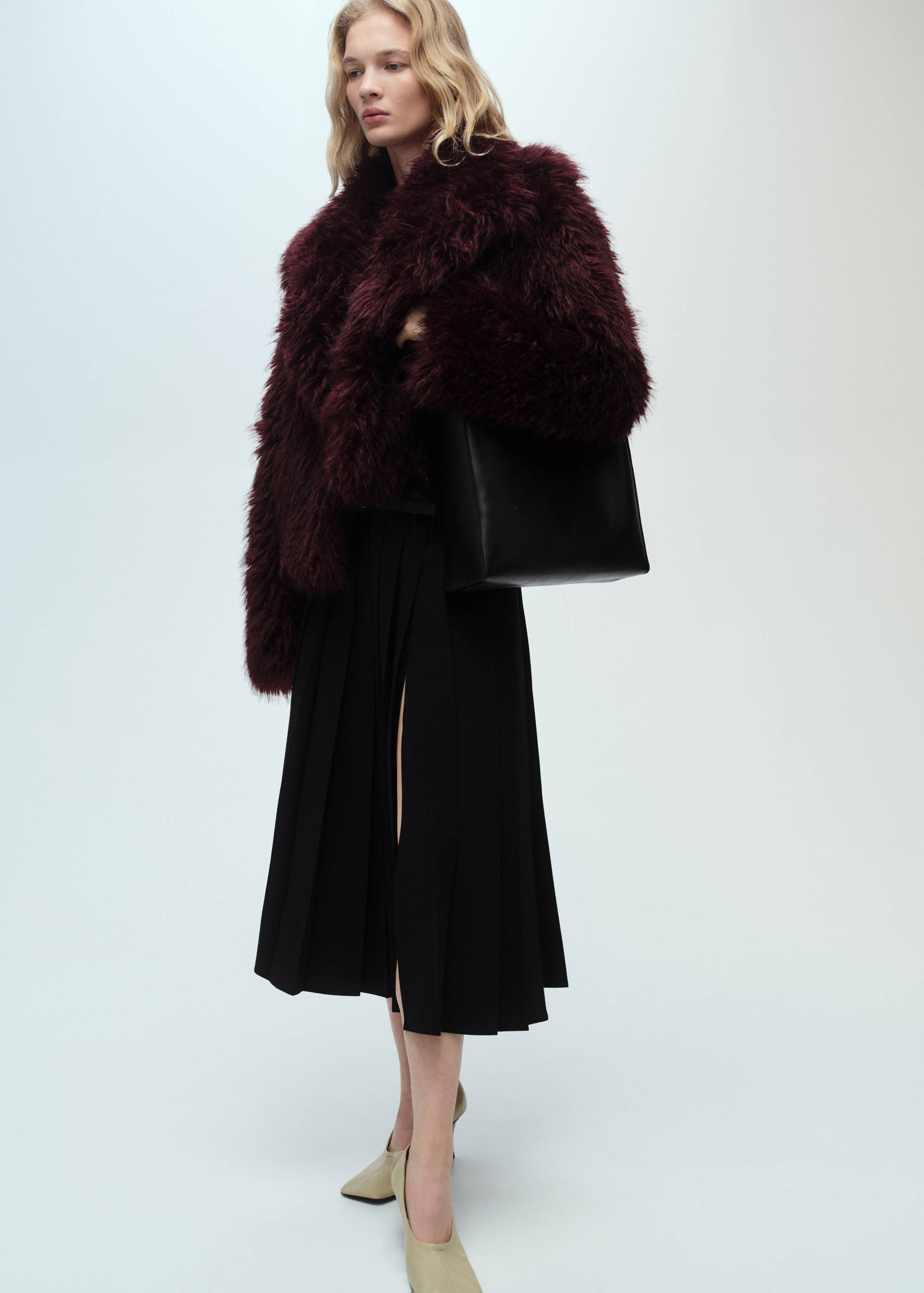 Double-belted pleated skirt - General plane