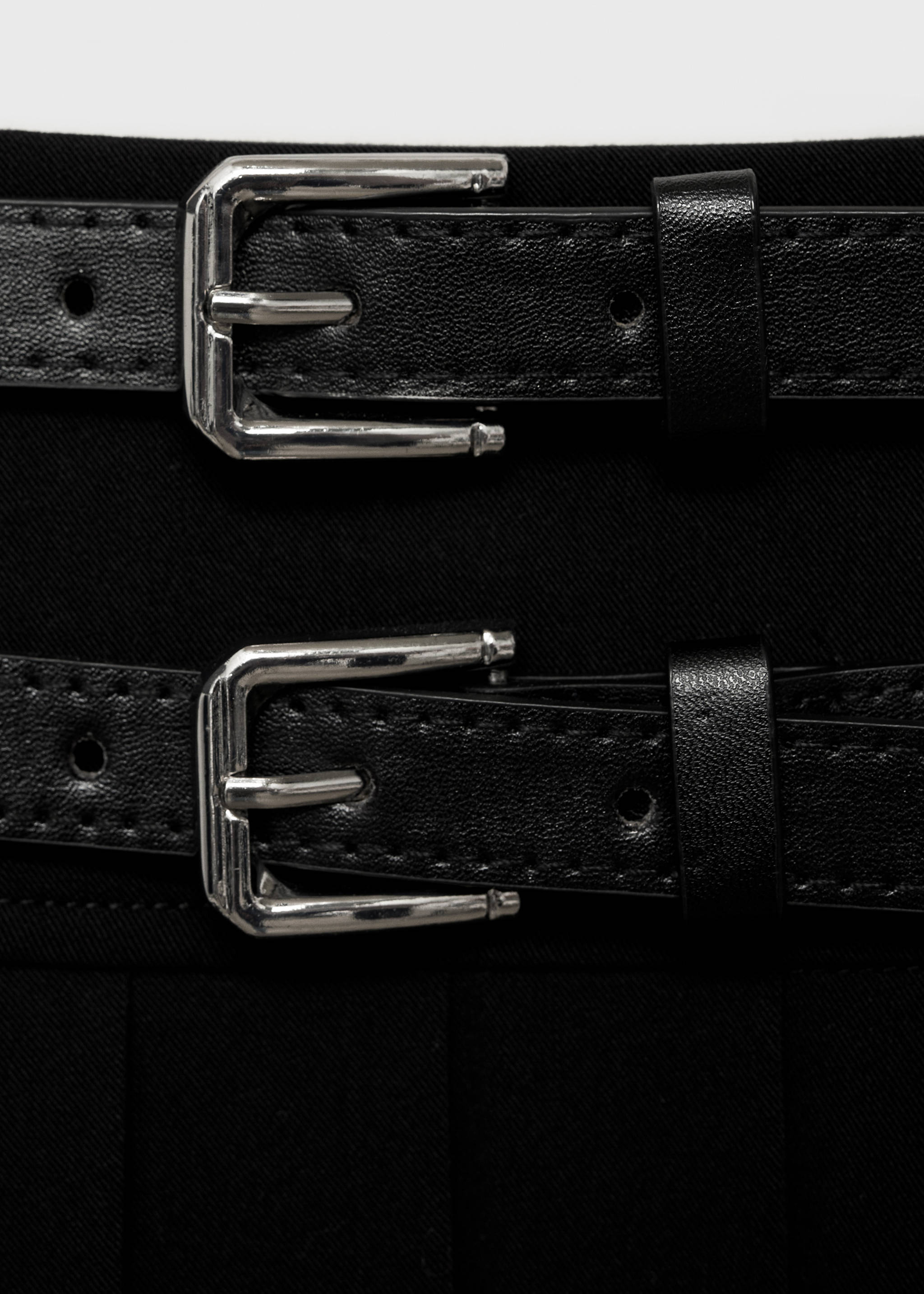 Double-belted pleated skirt - Details of the article 8