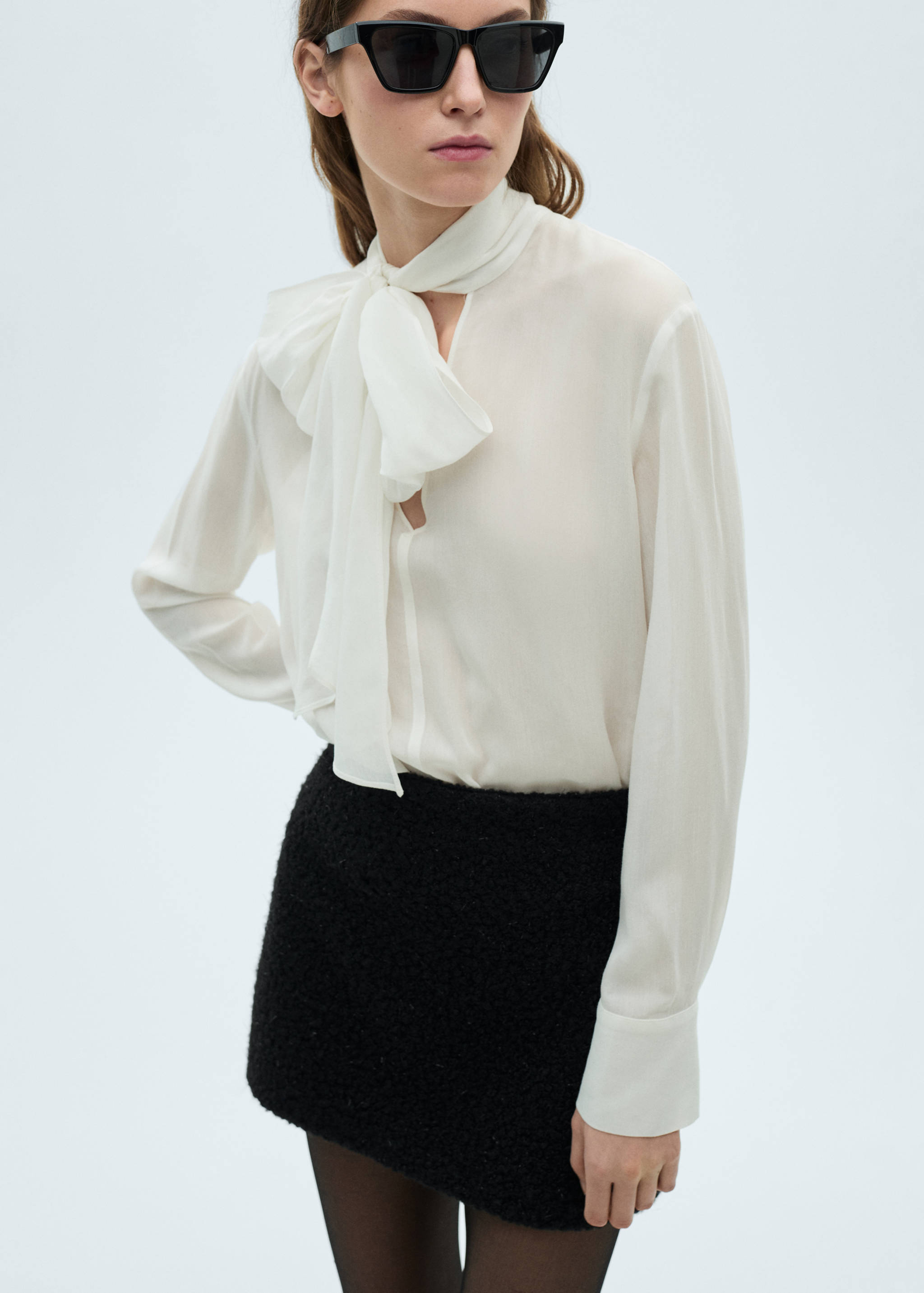 Bouclé mini-skirt - Details of the article 1