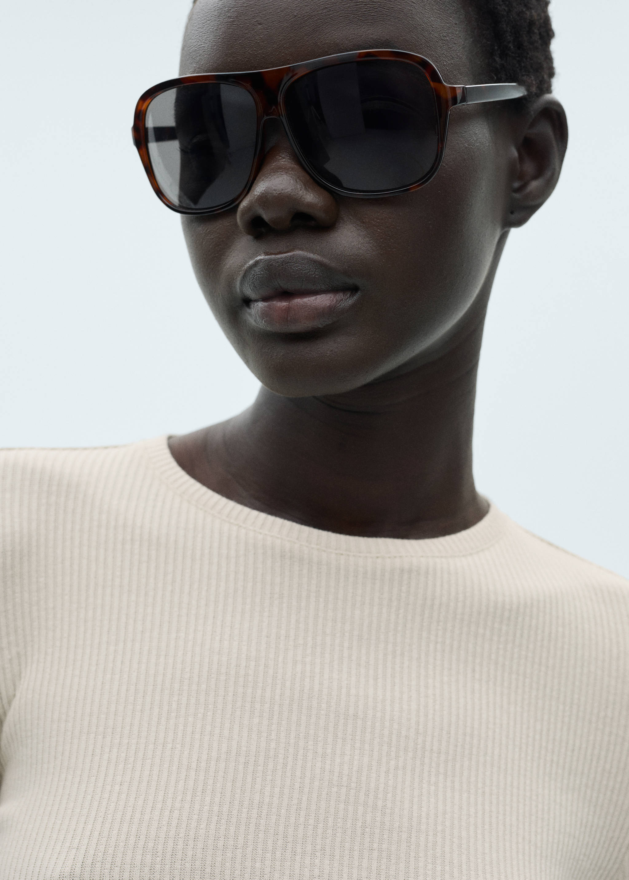 Ribbed  knit t-shirt - Details of the article 1