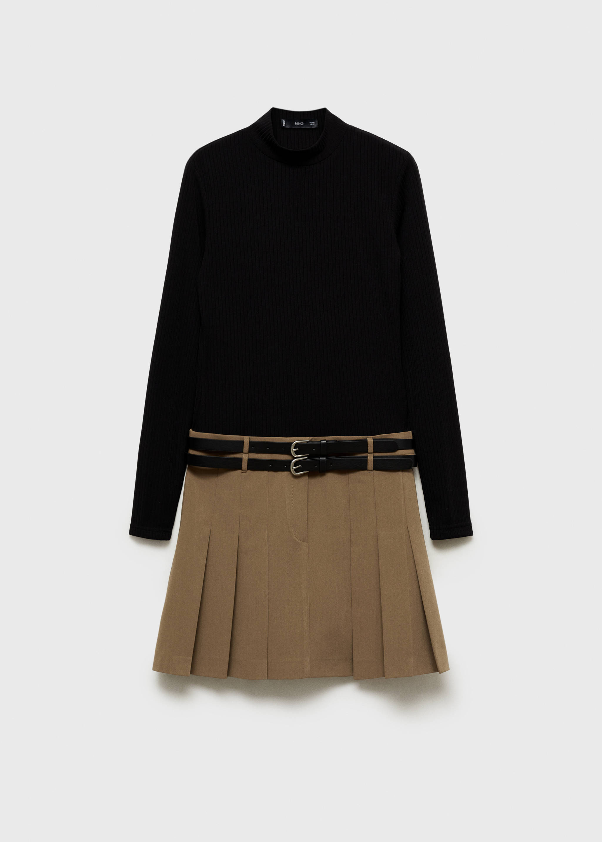 Dress with pleats and belt - Article without model