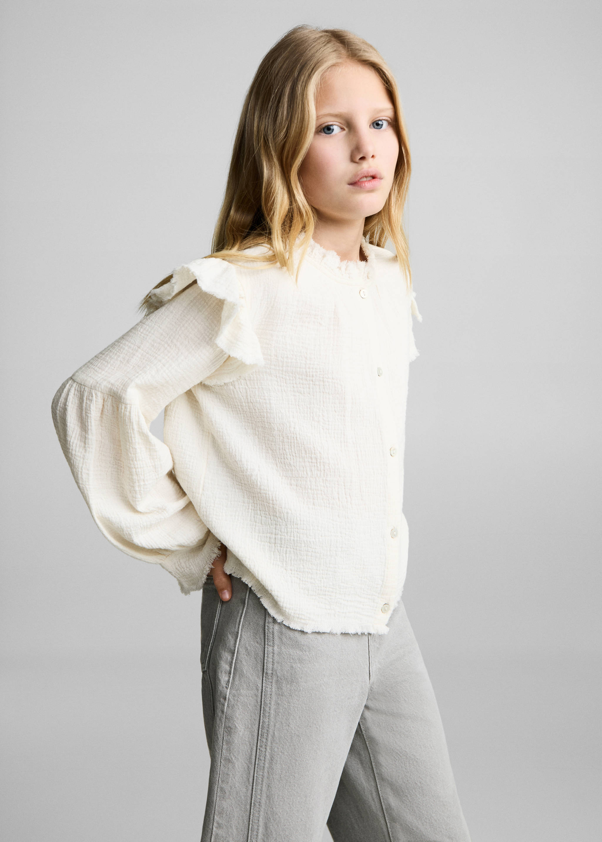 Blusa romántica bambula - Plano medio