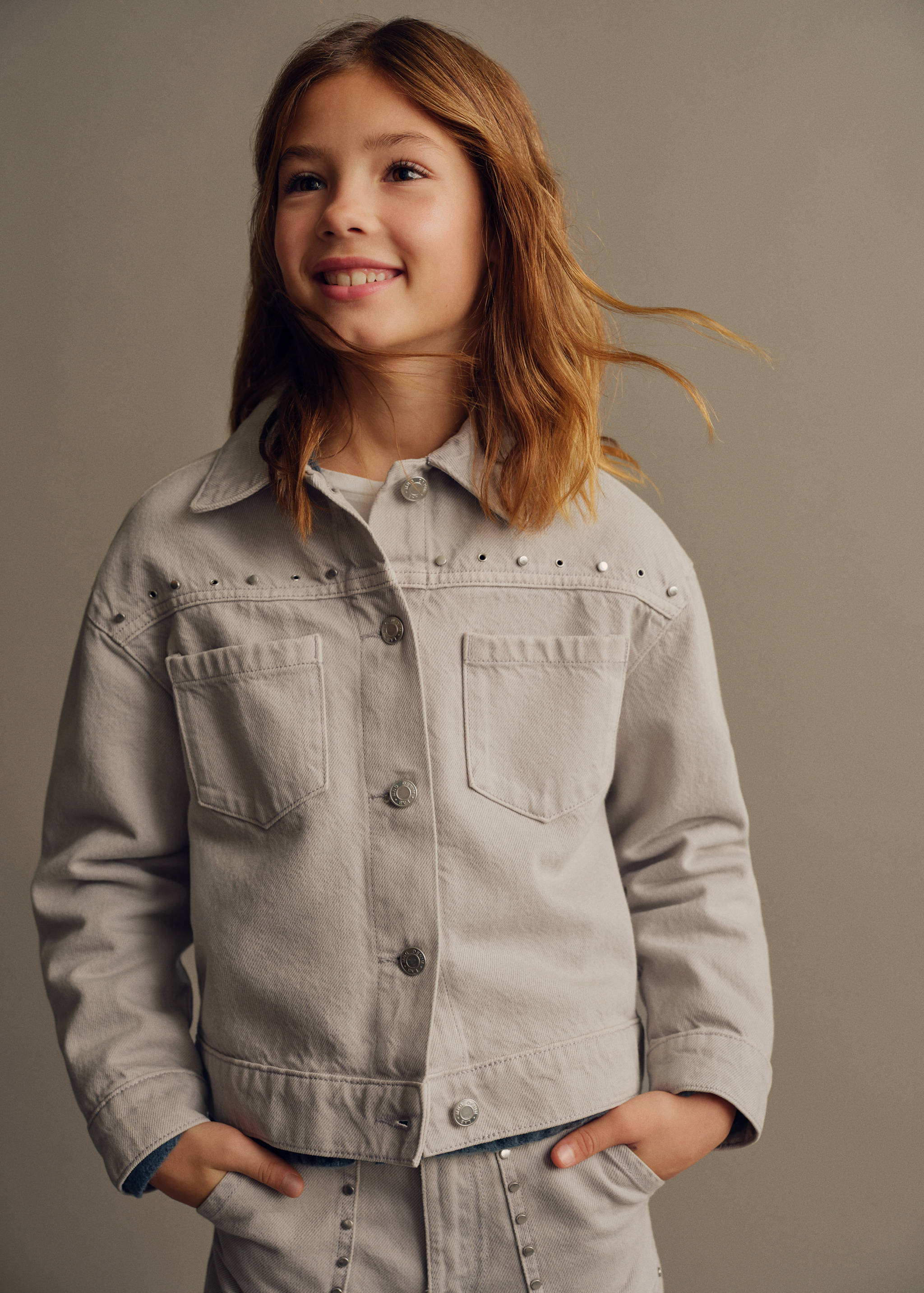 جاكت دنيم بمسامير - رؤية وسط