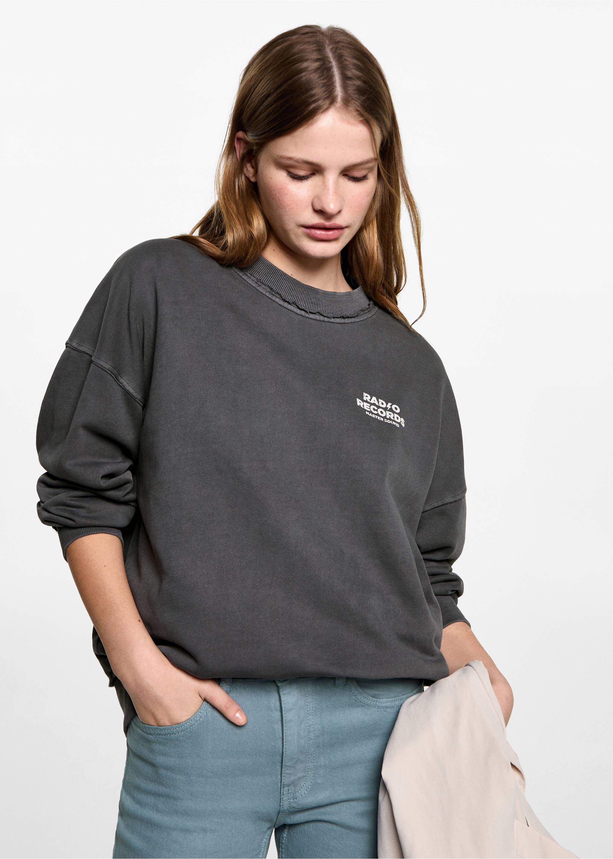 Sudadera efecto desgastado - Plano medio, Gris antracita. Ref: 87061515-00.