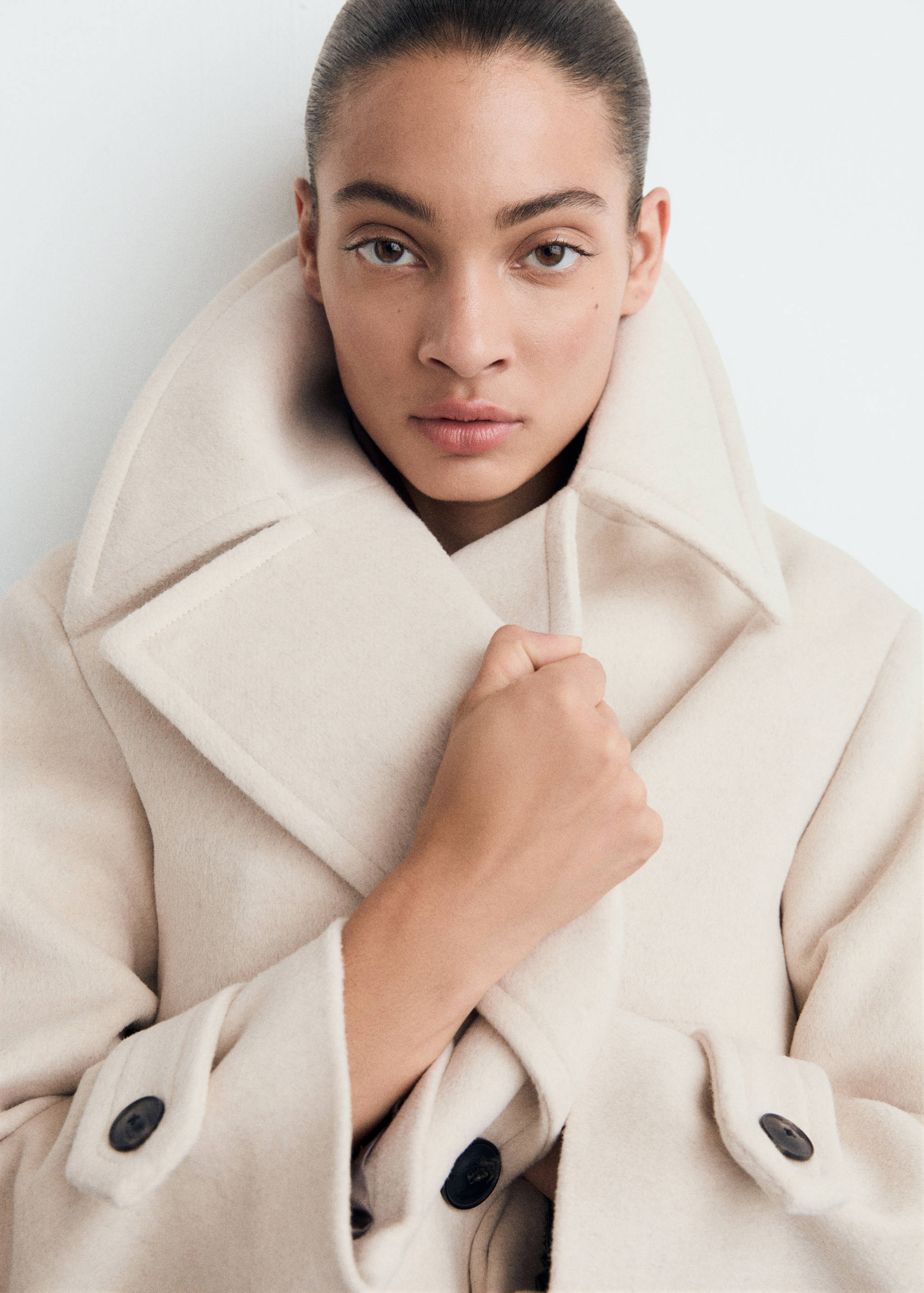 Wool-blend jacket with maxi lapels - Details of the article 4