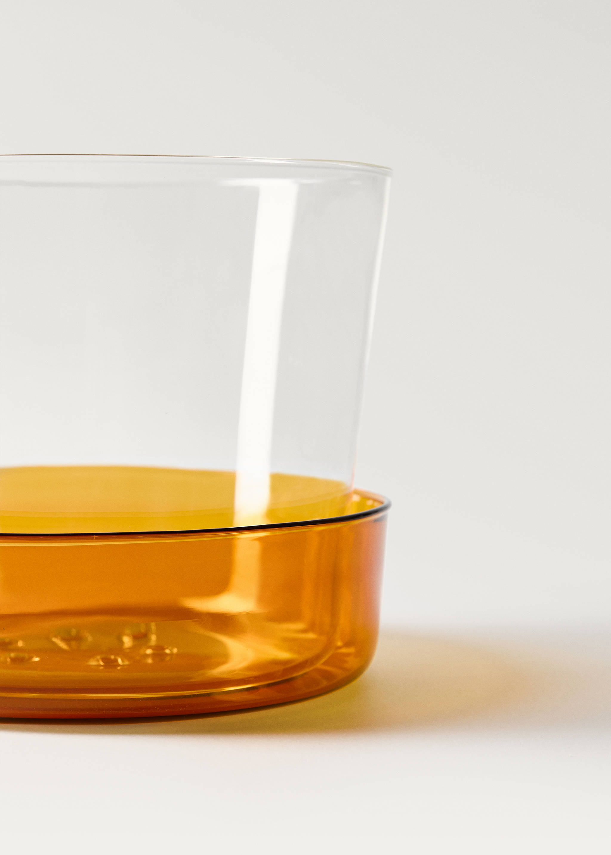 Two-tone borosilicate flower plot - Details of the article 1