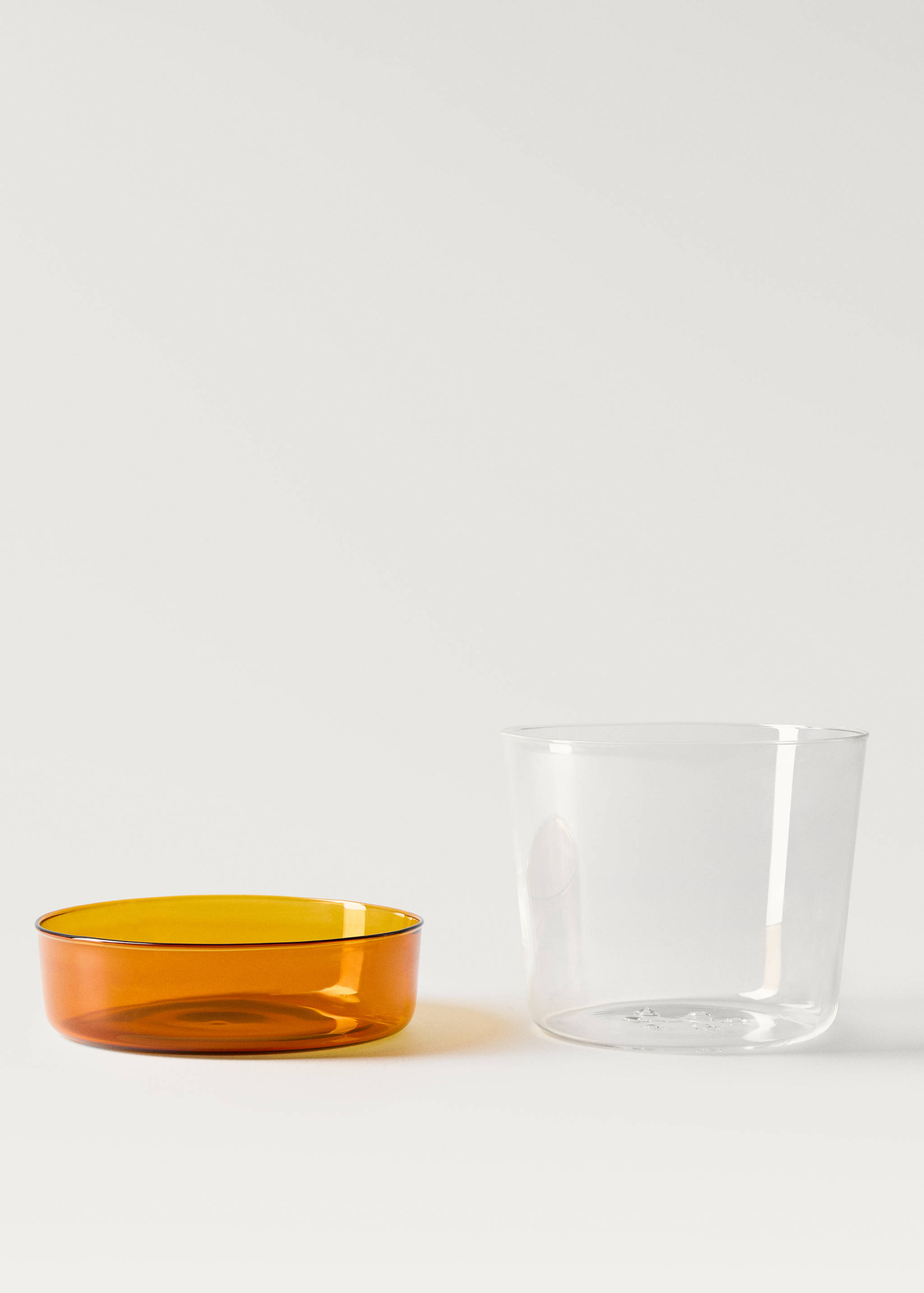 Two-tone borosilicate flower plot - Details of the article 2