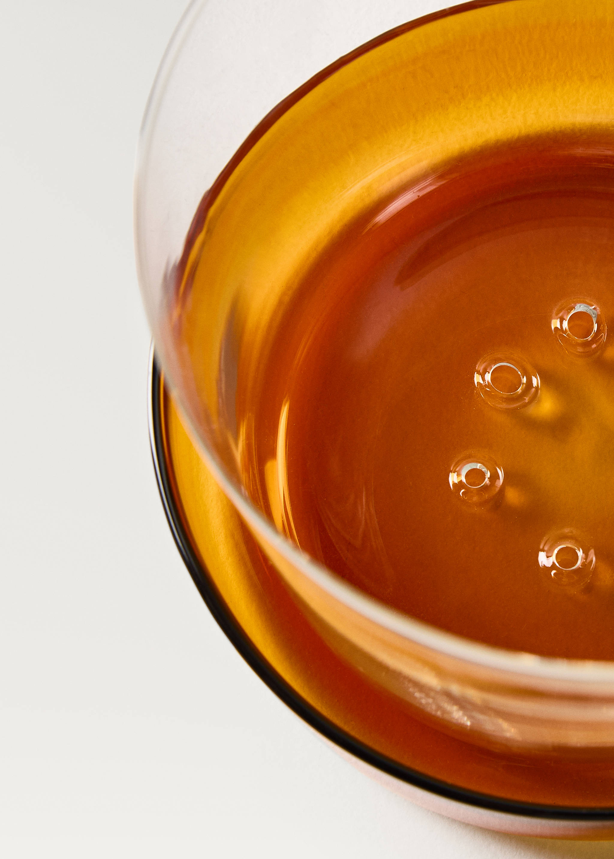 Two-tone borosilicate flower plot - Details of the article 3