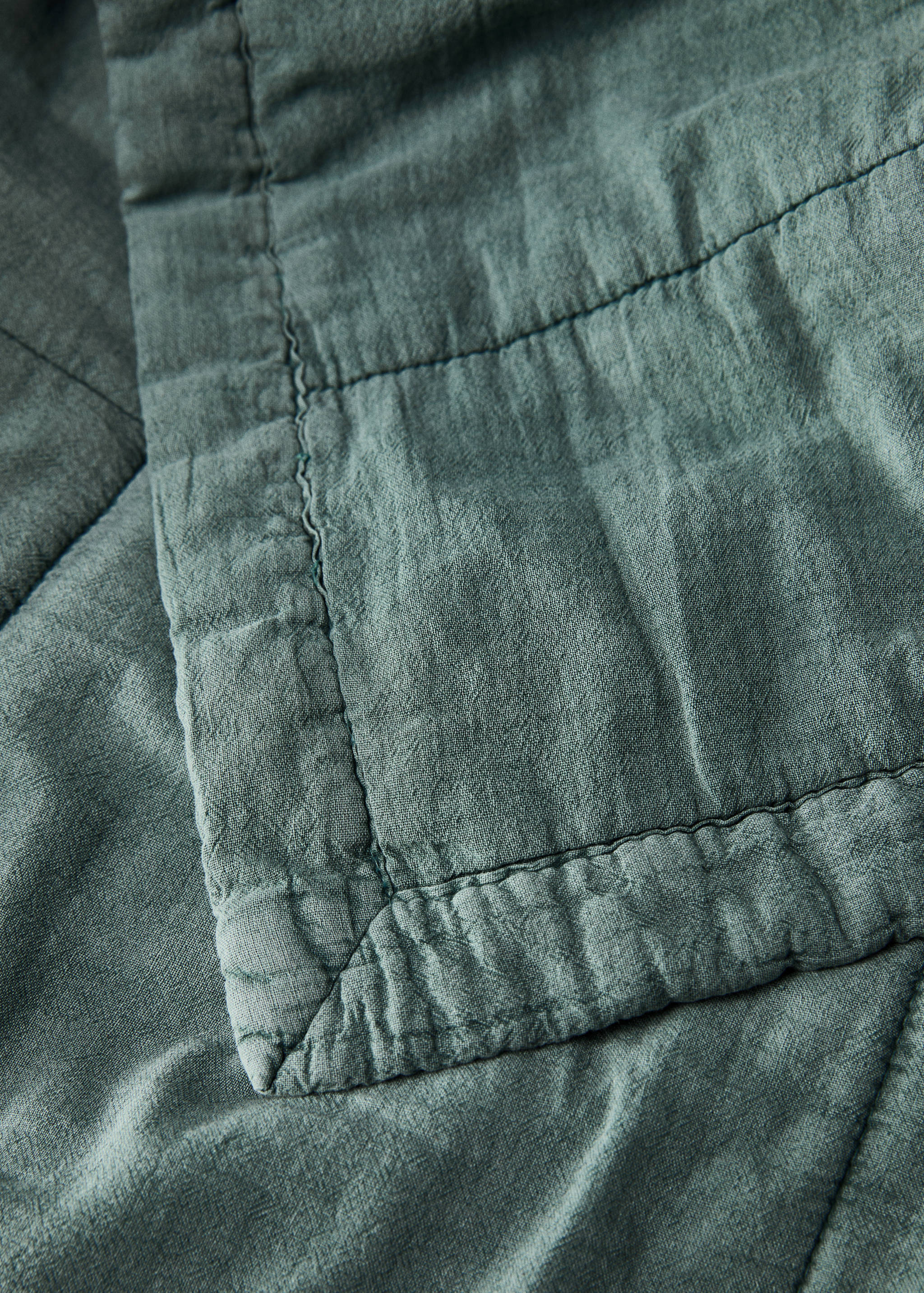 Cotton check garment-dyed quilt for 130/150cm bed - Details of the article 1