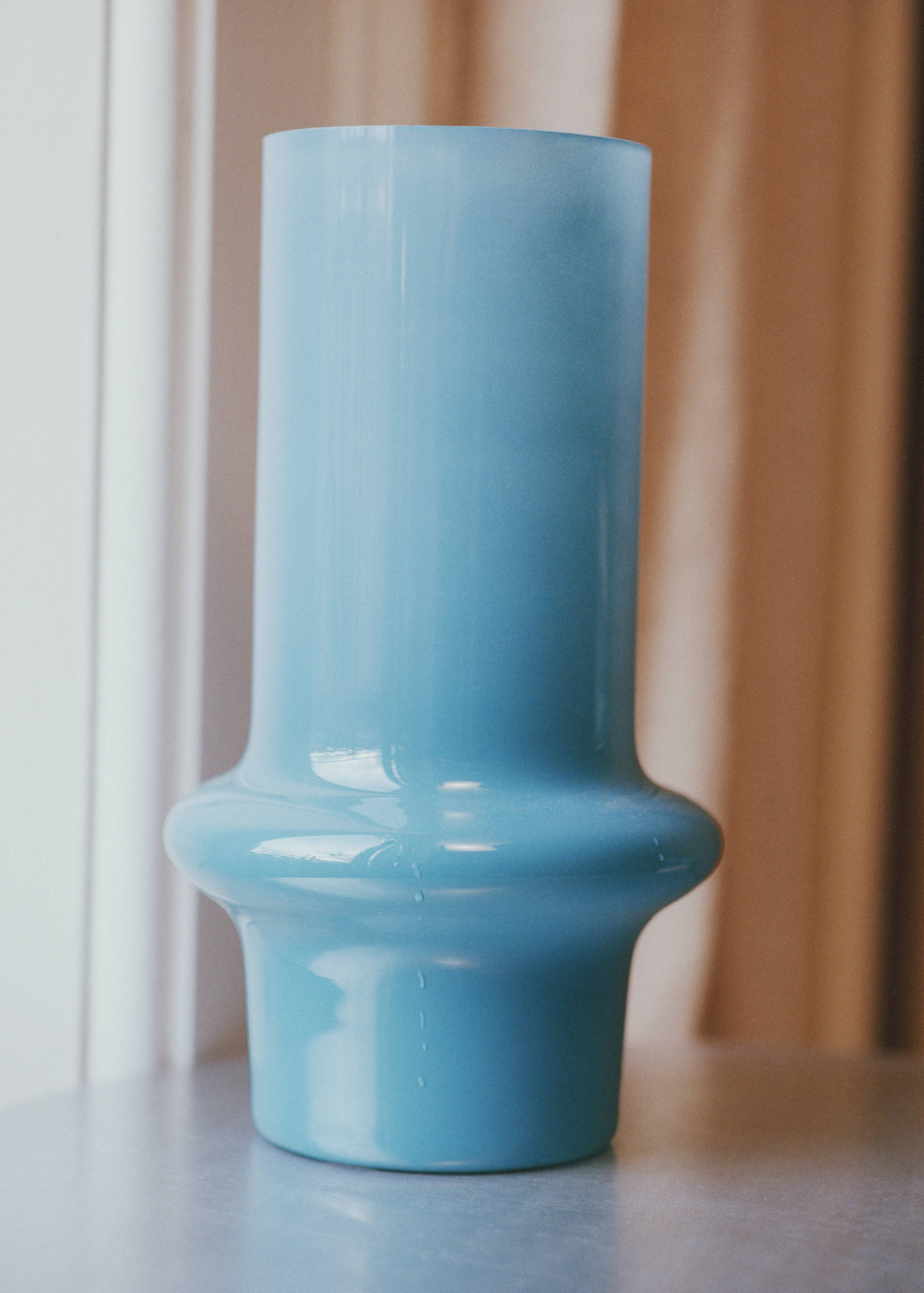Cylindrical glass vase - Details of the article 6