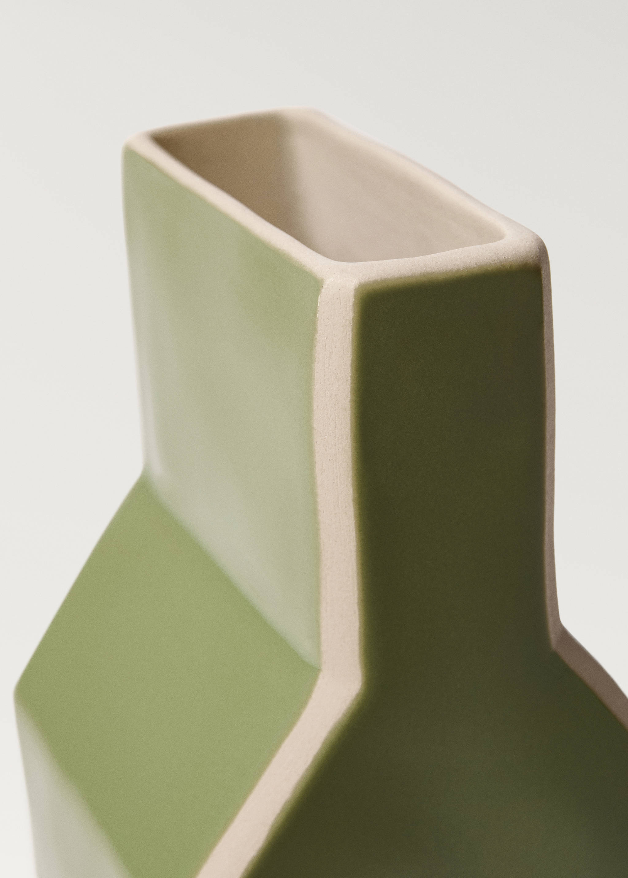 Vase en grès motif bouteille - Détail de l'article 1